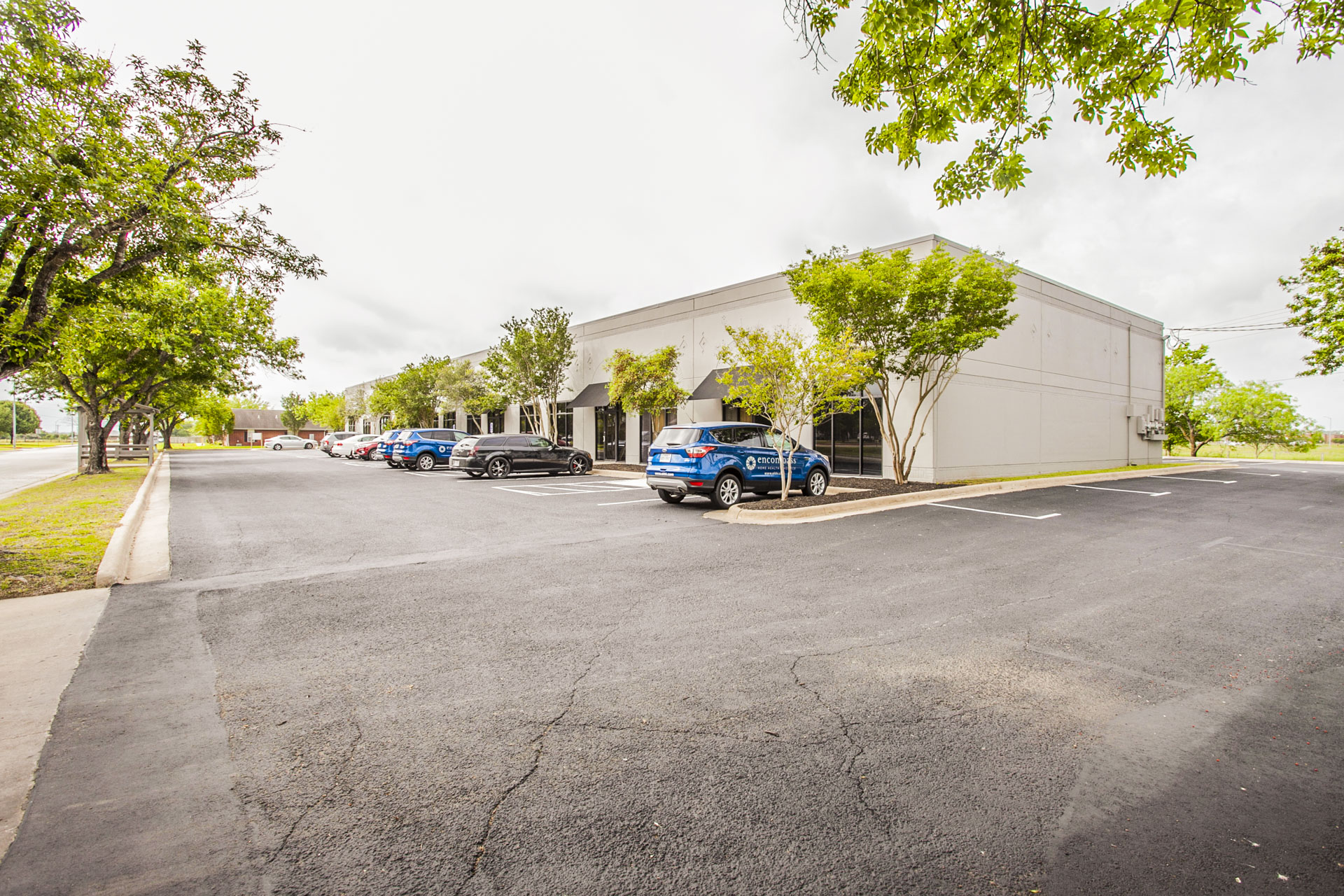 main property photo 8