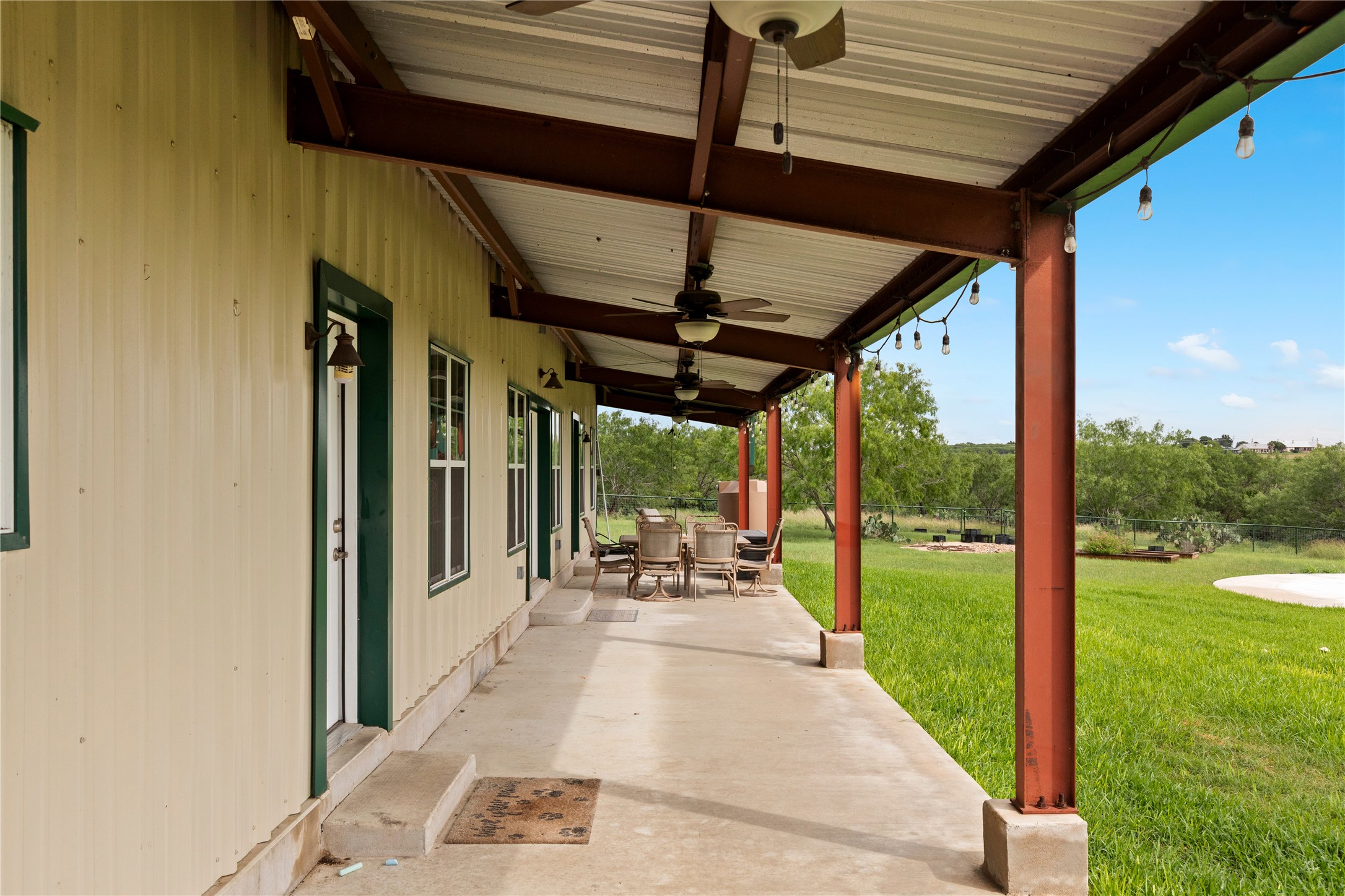 main property photo 39