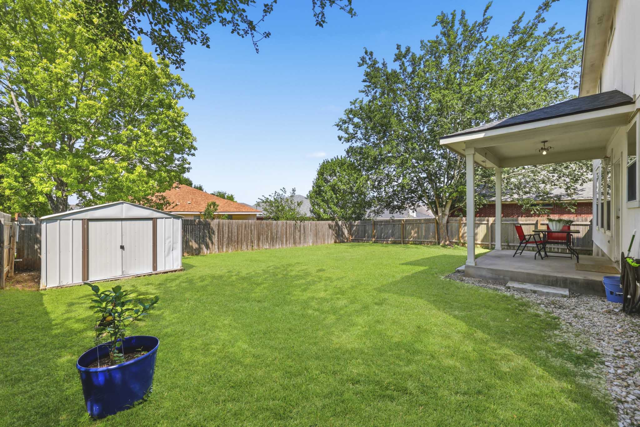 main property photo 29