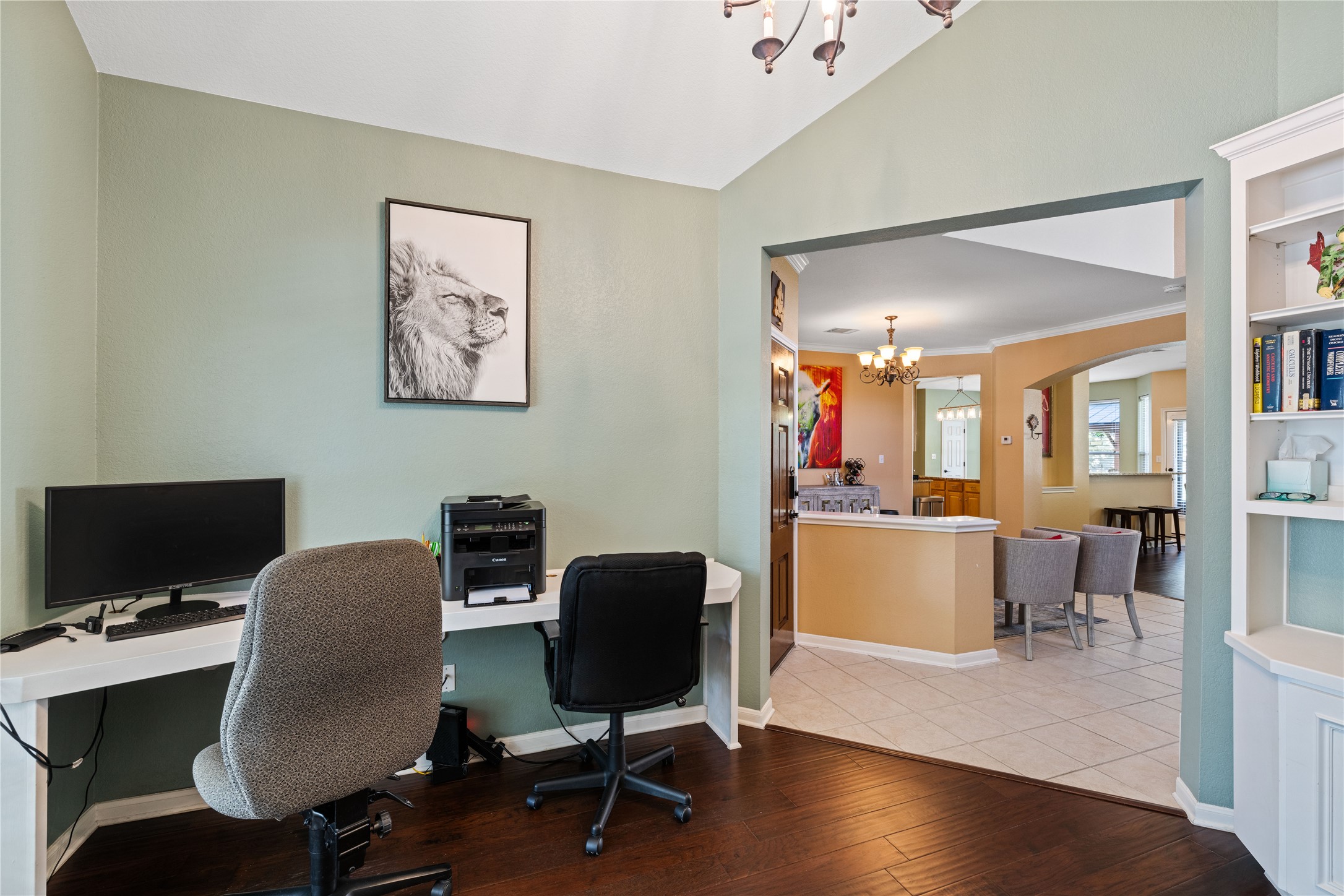main property photo 10