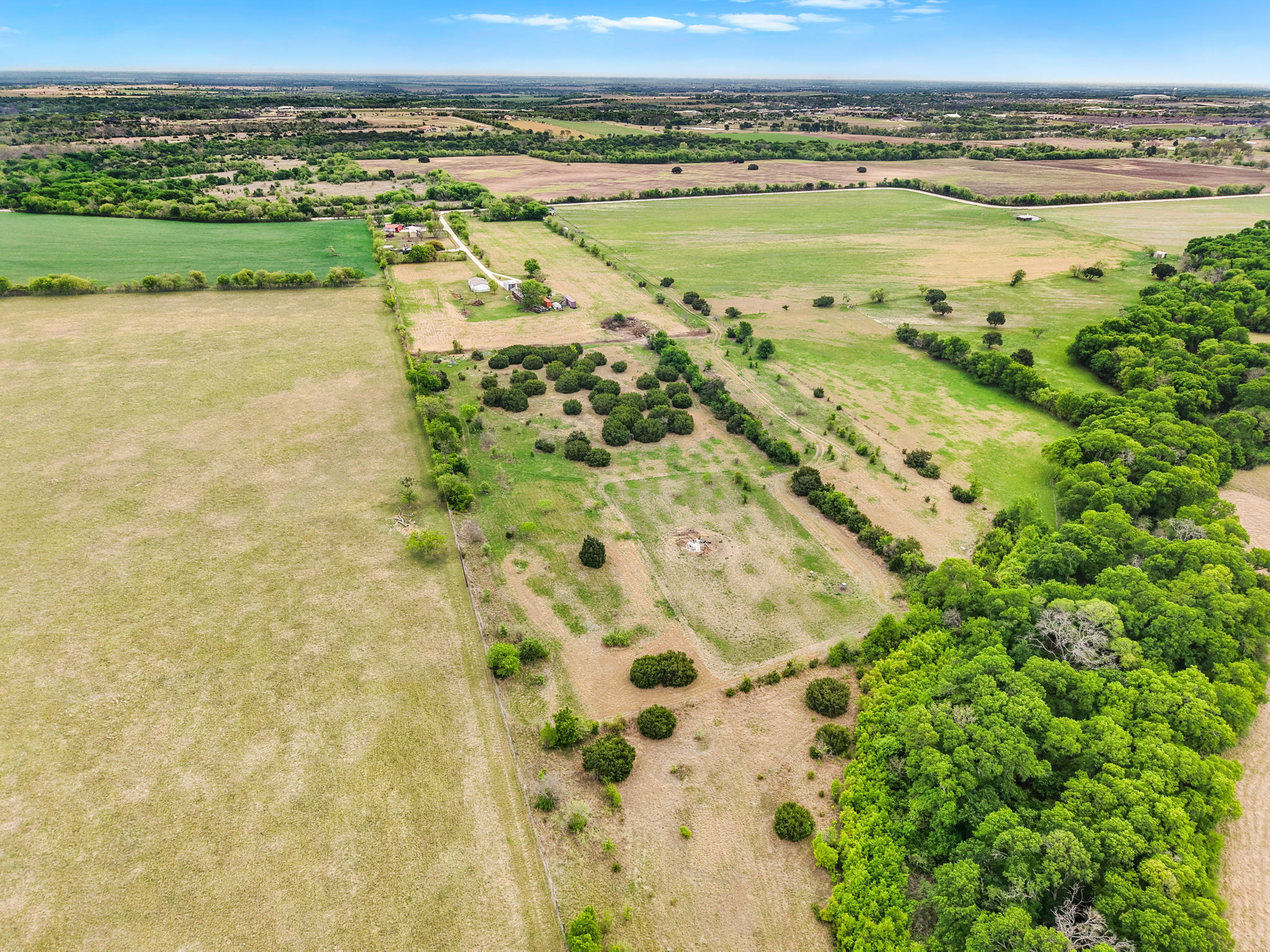 main property photo 24