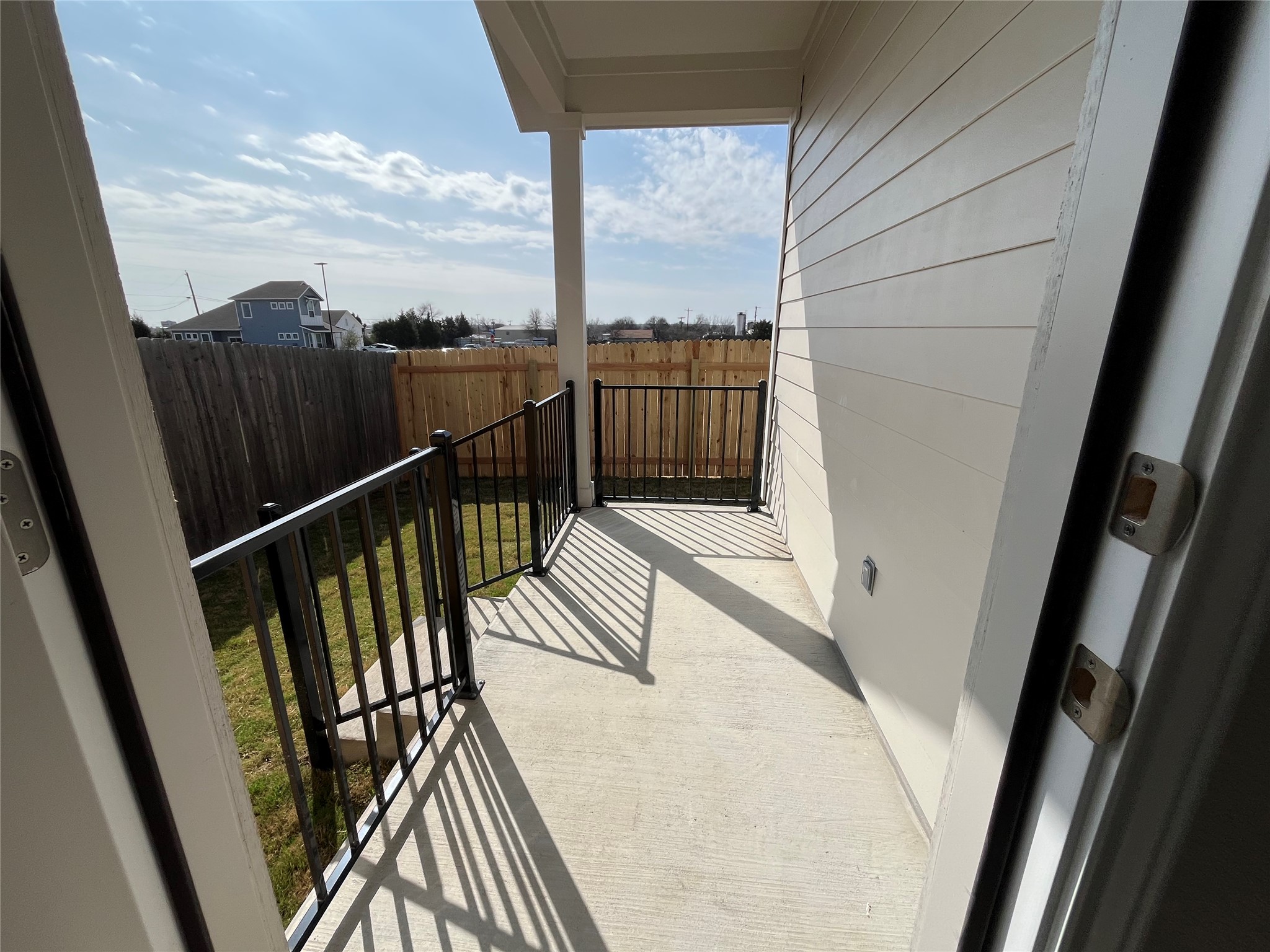 main property photo 18