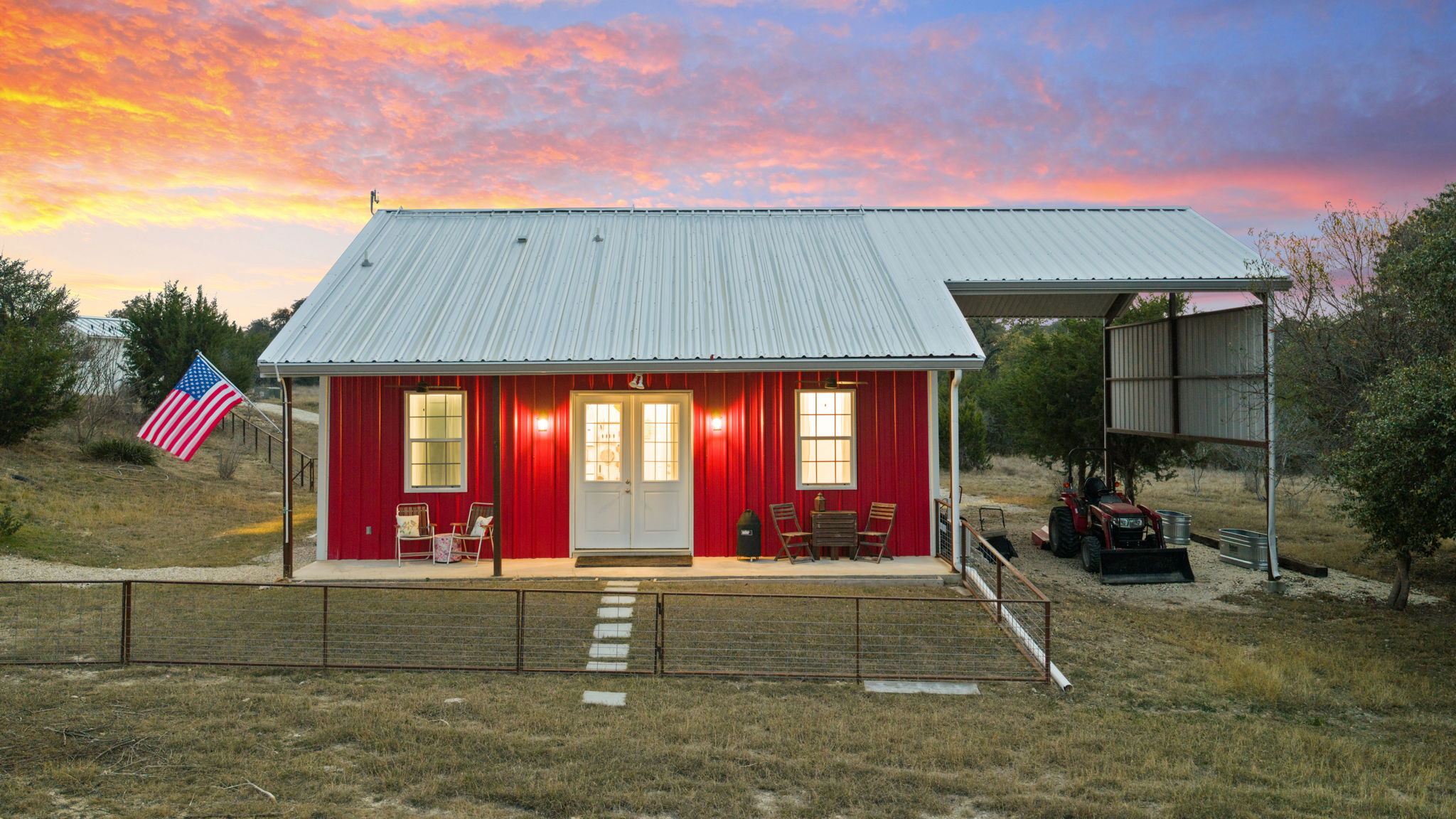 main property photo 31