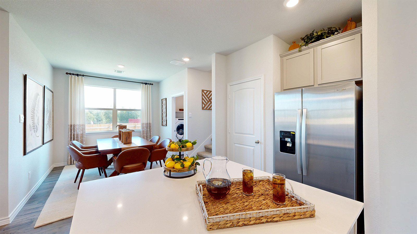 main property photo 7