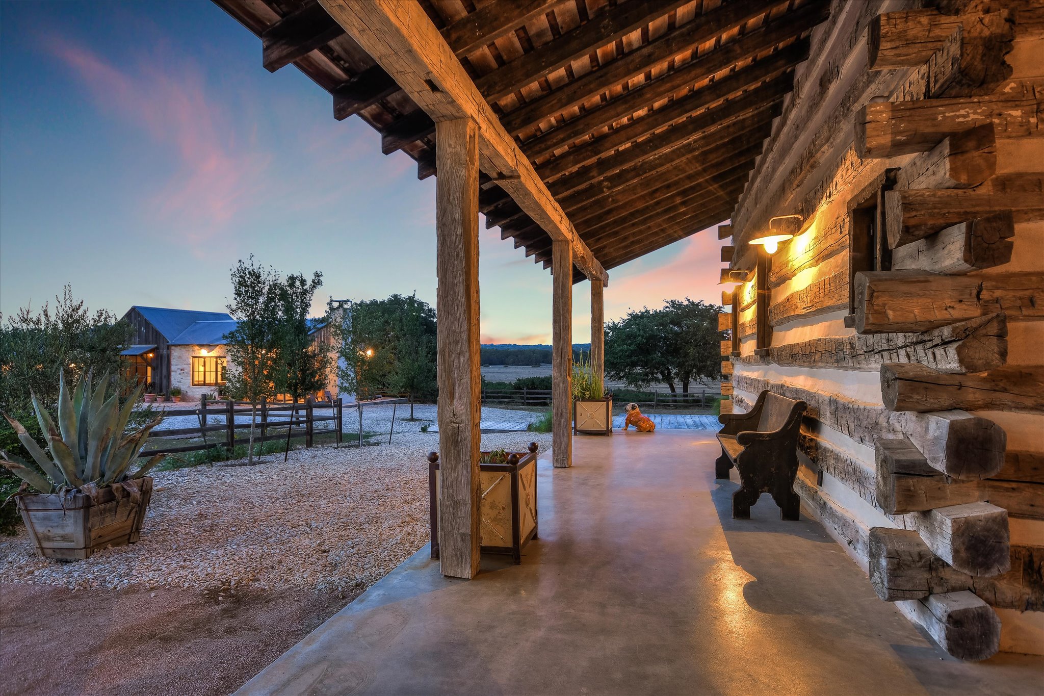 main property photo 27
