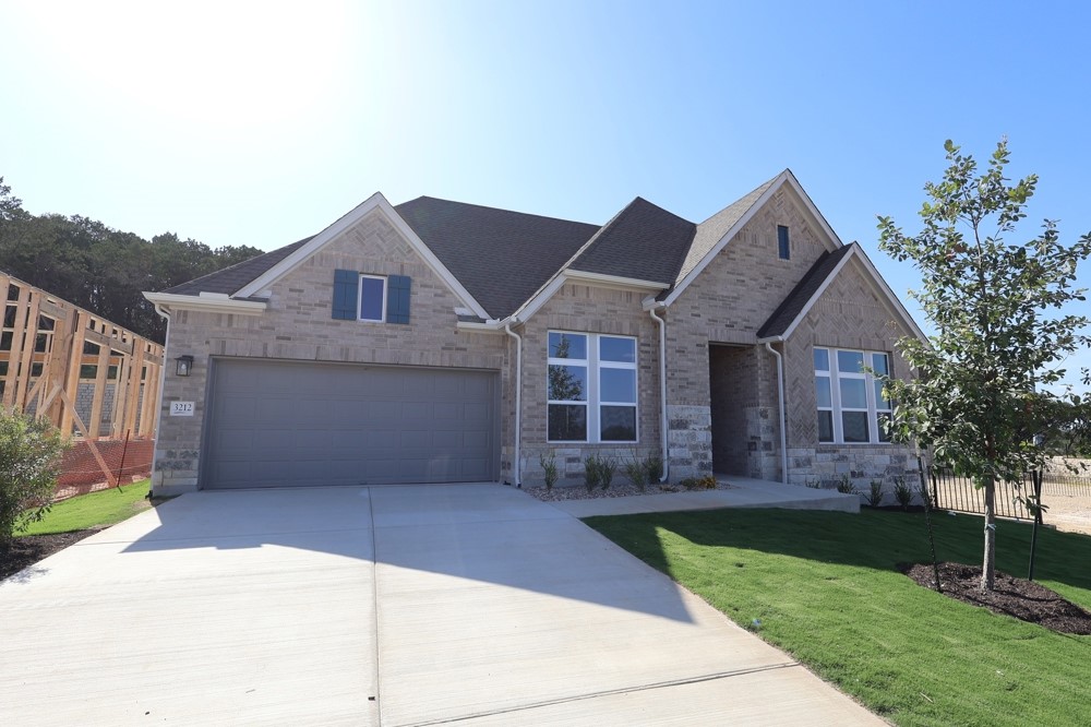 main property photo 0