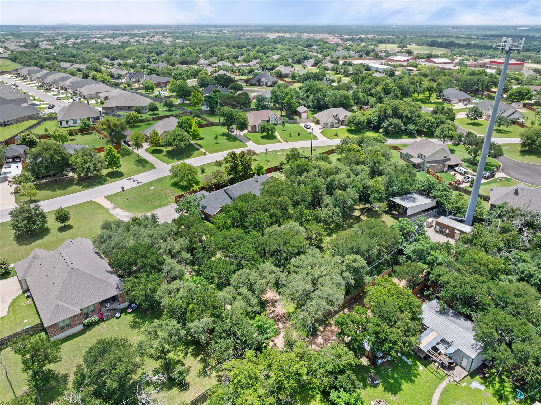 main property photo 36