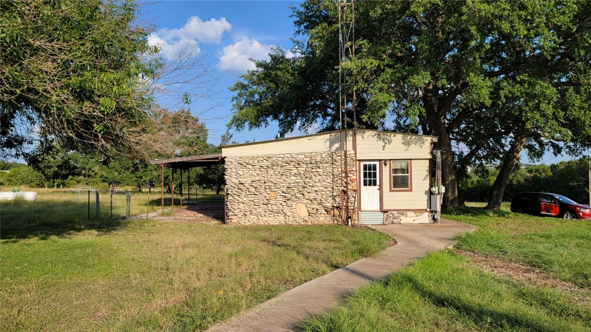 main property photo 10