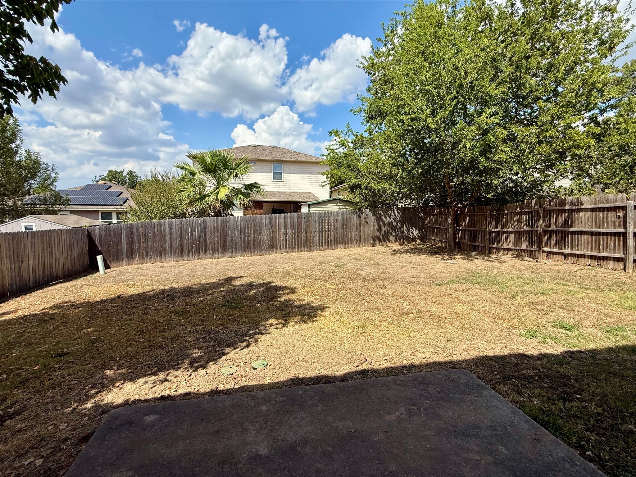 main property photo 23