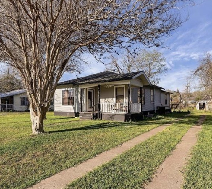 main property photo 2
