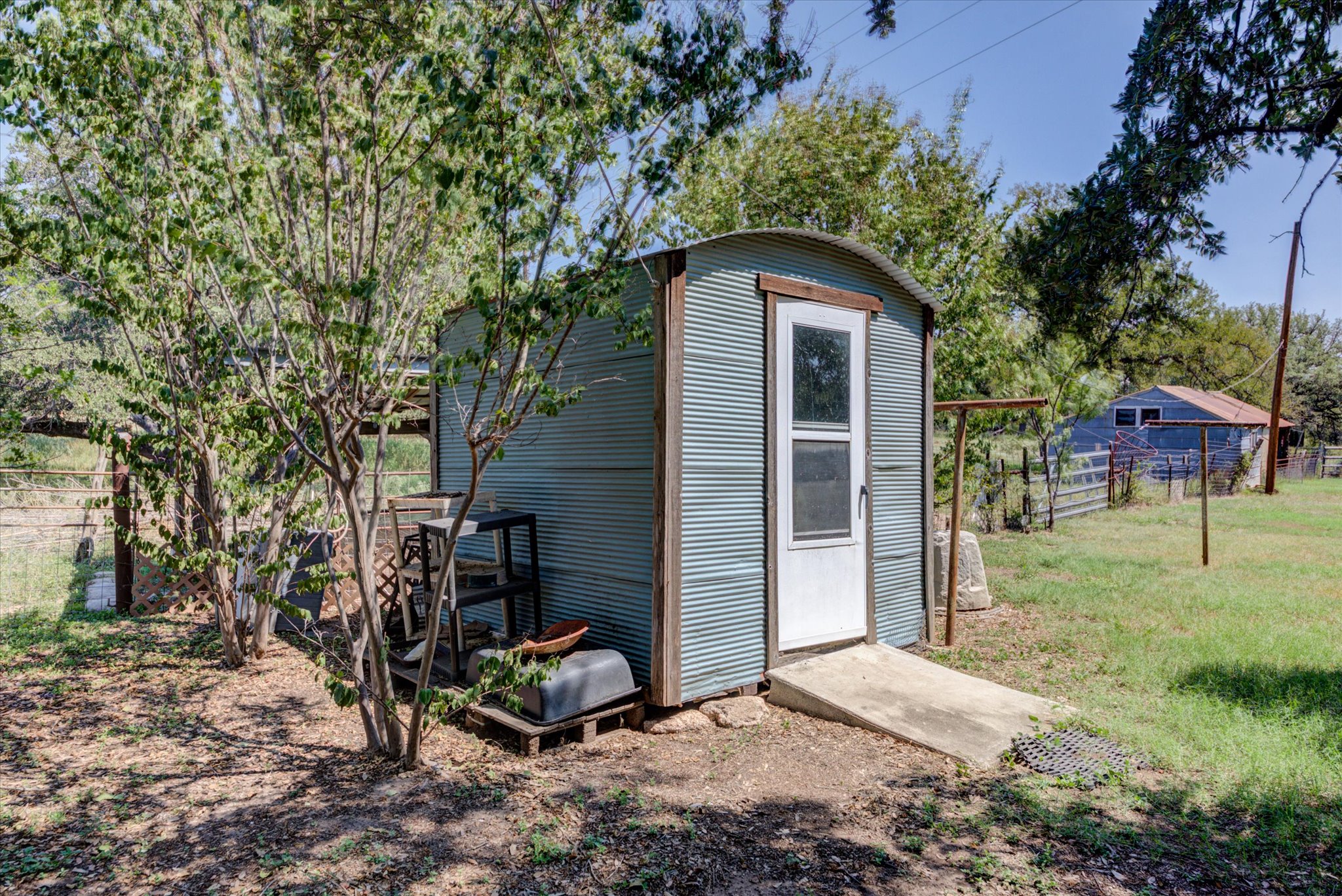 main property photo 15