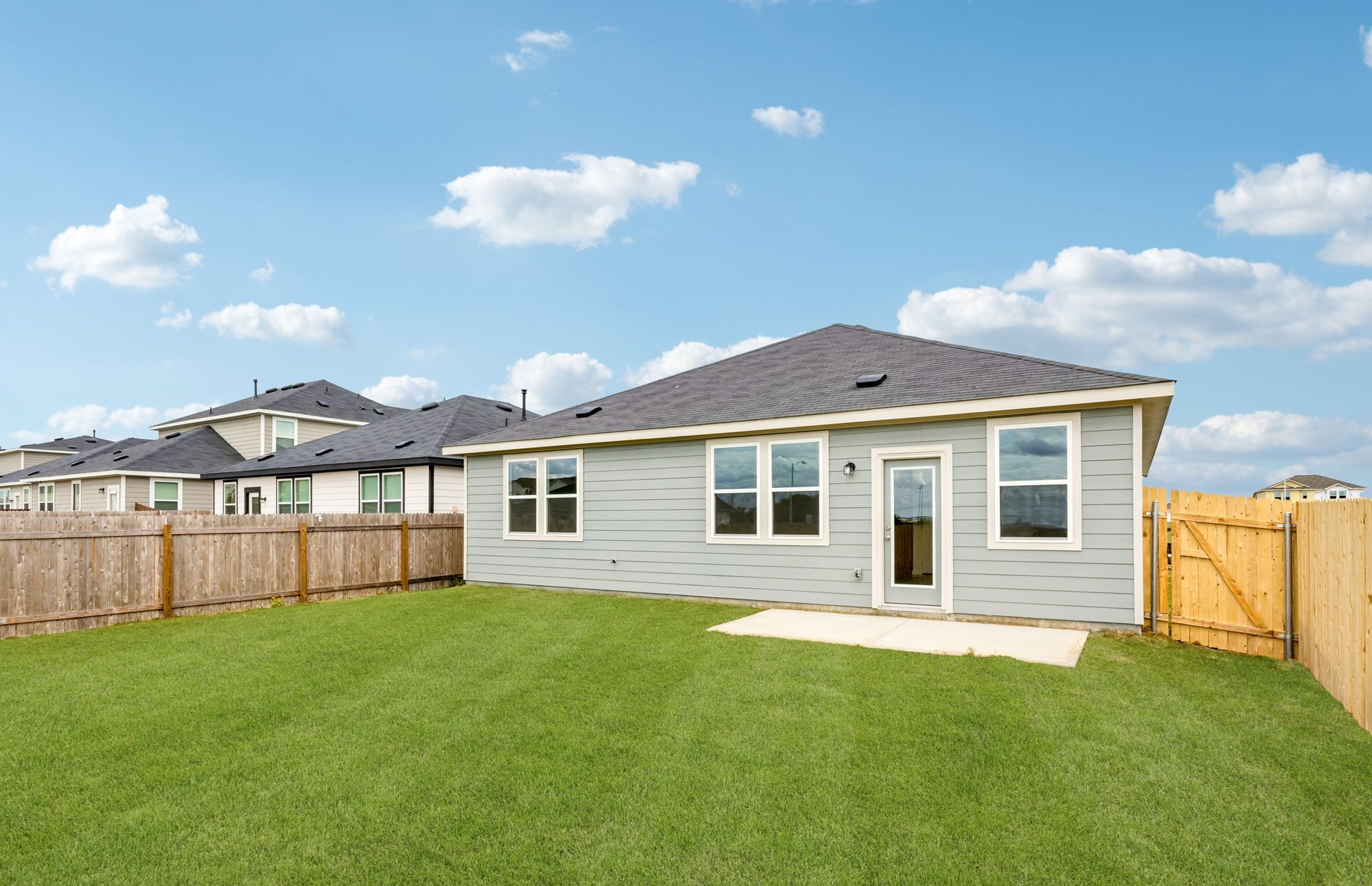 main property photo 19