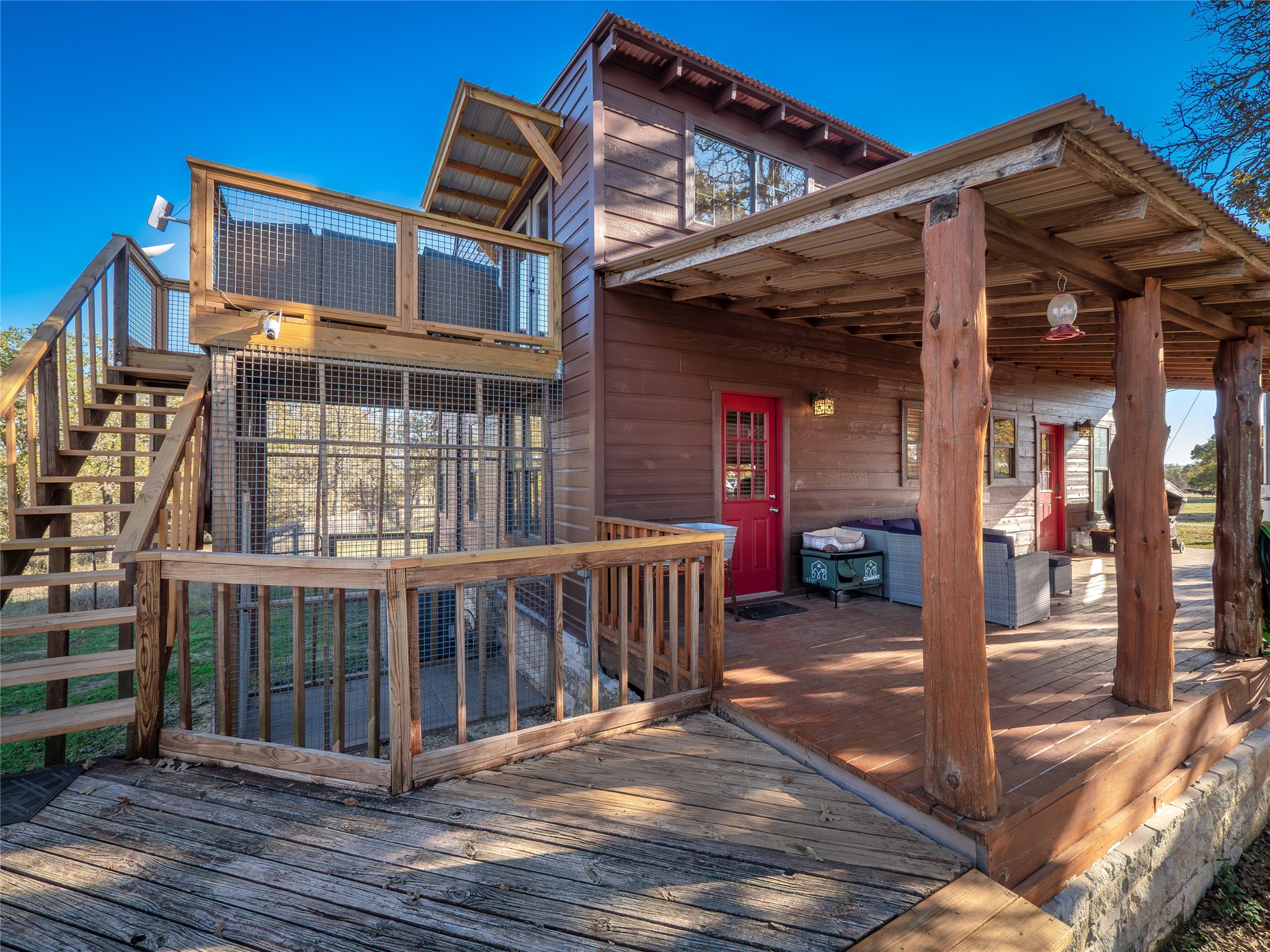 main property photo 20