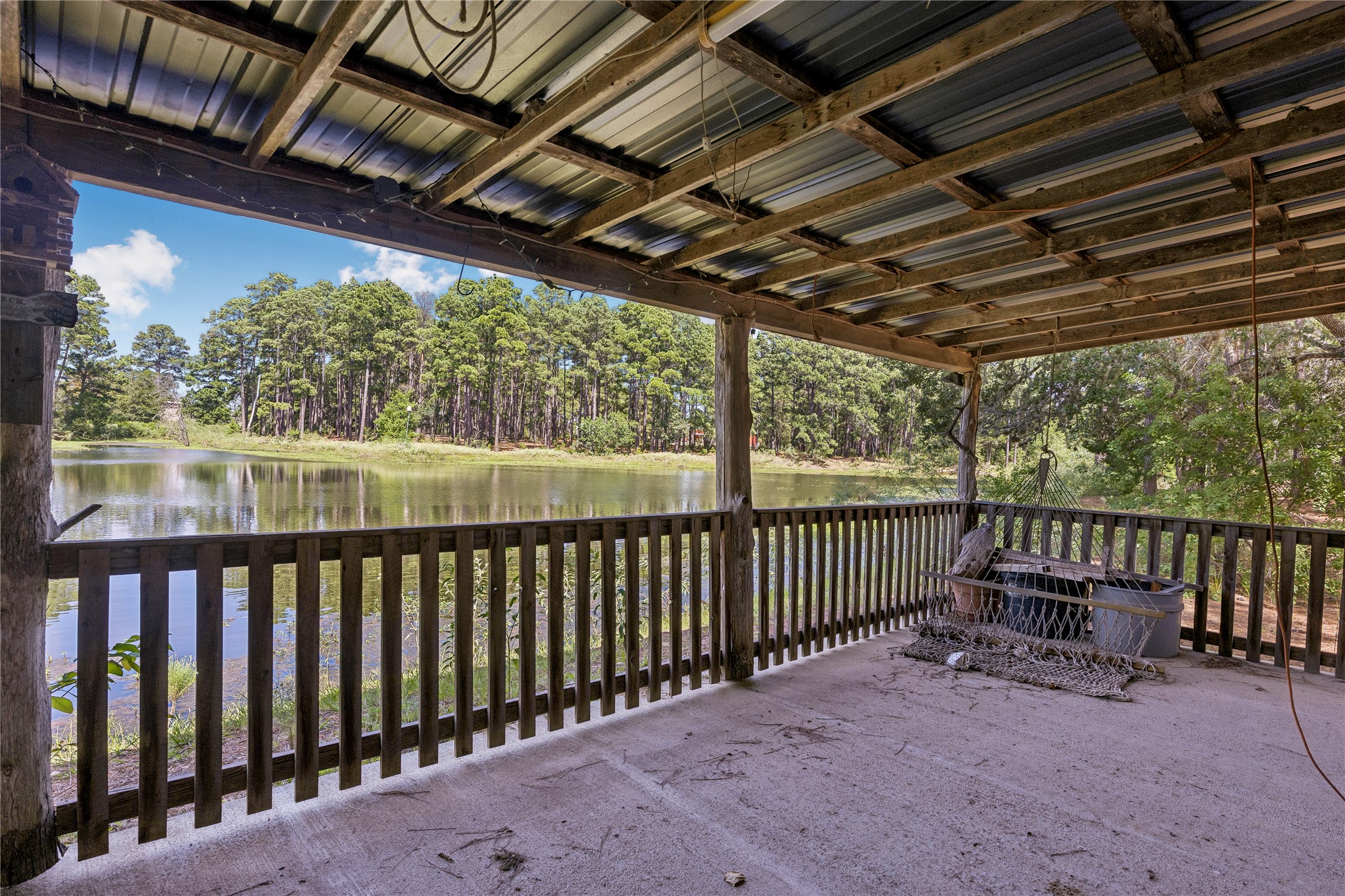 main property photo 23