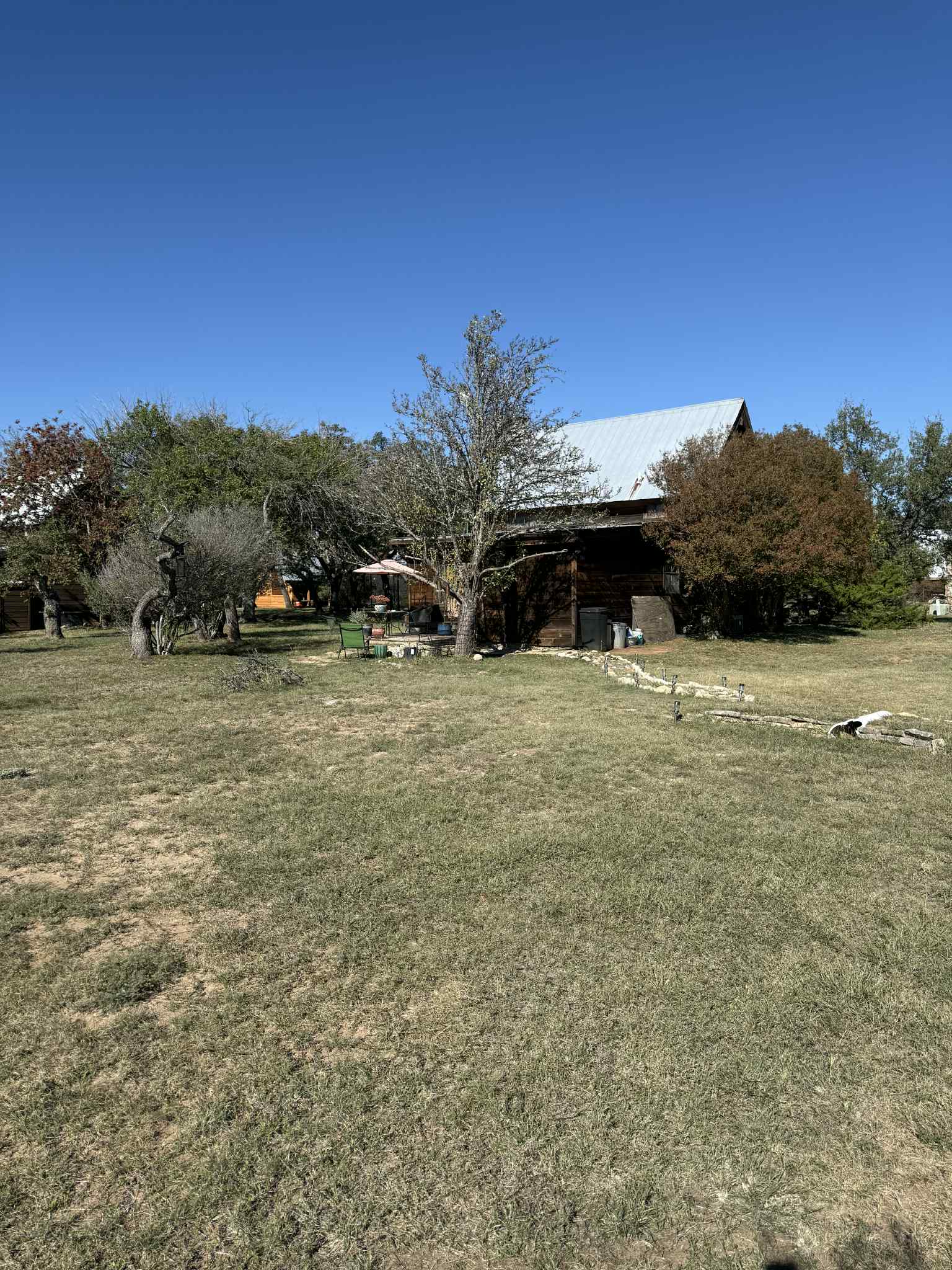 main property photo 6