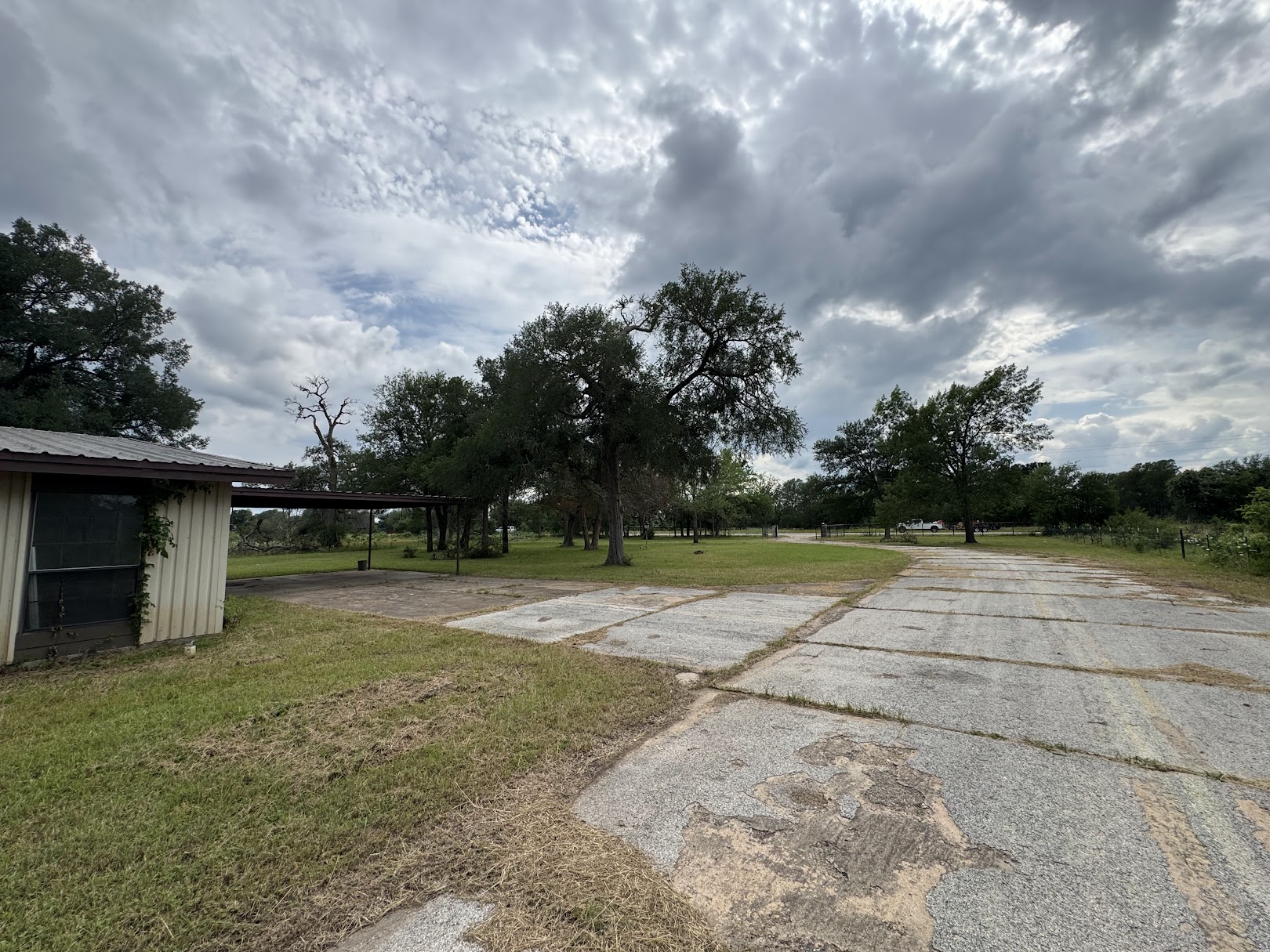 main property photo 6