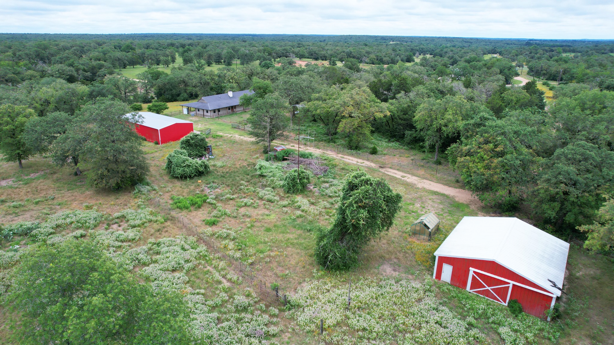 main property photo 30
