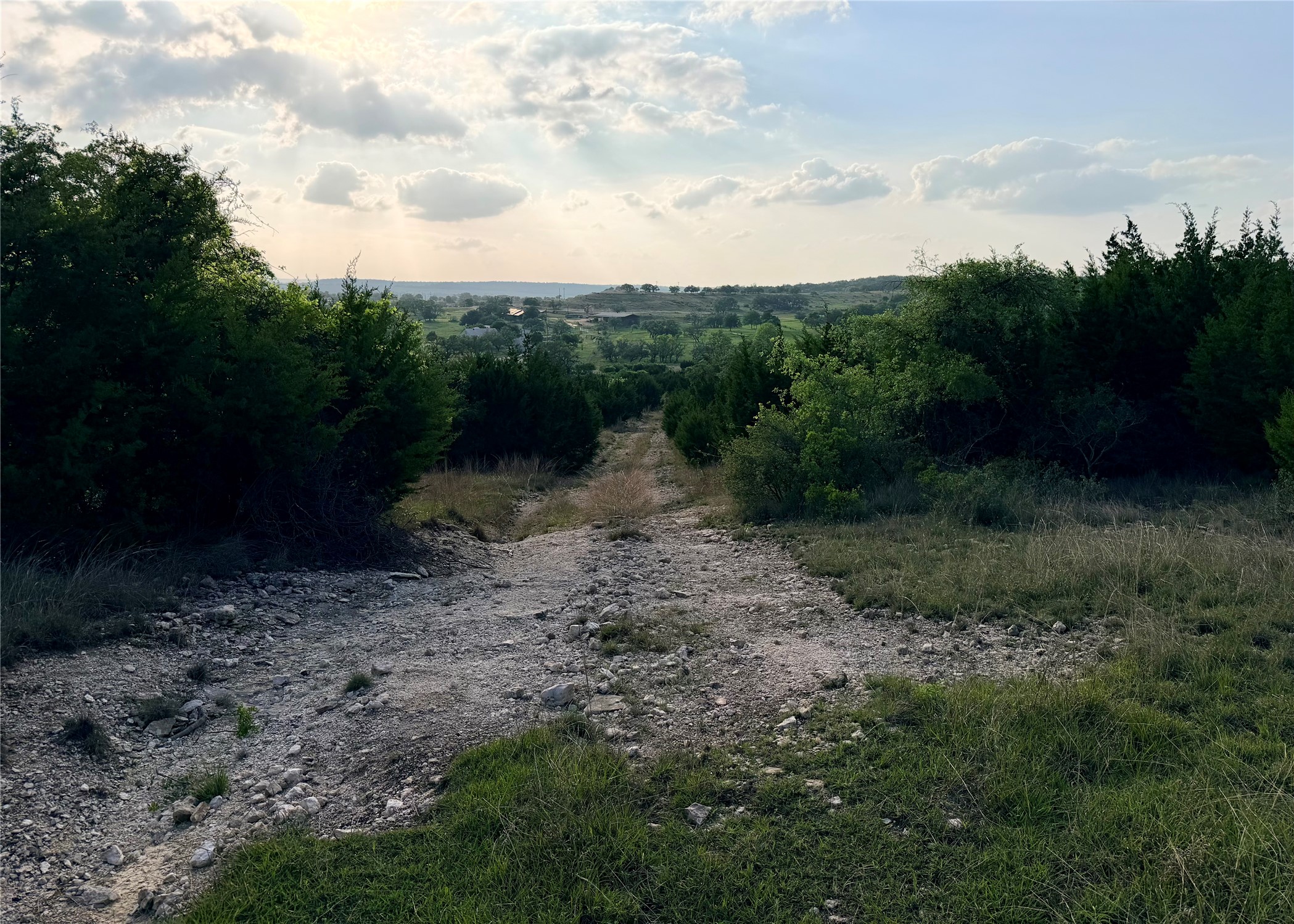 main property photo 16