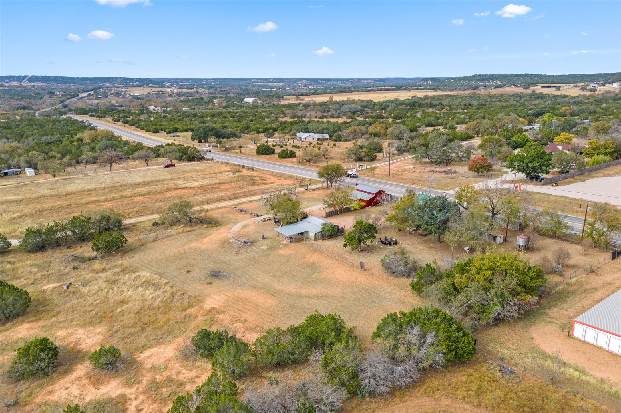 main property photo 31