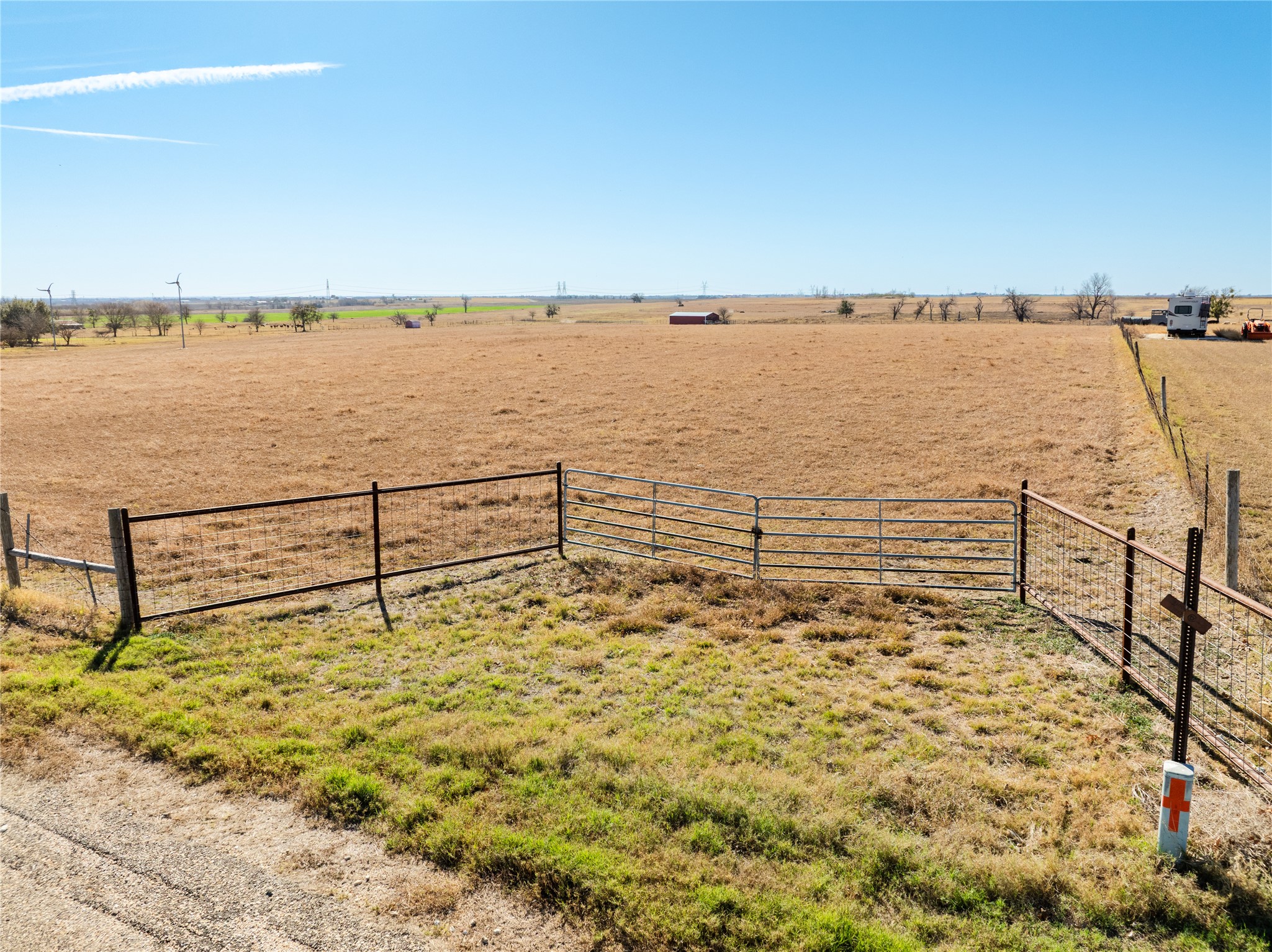 main property photo 11
