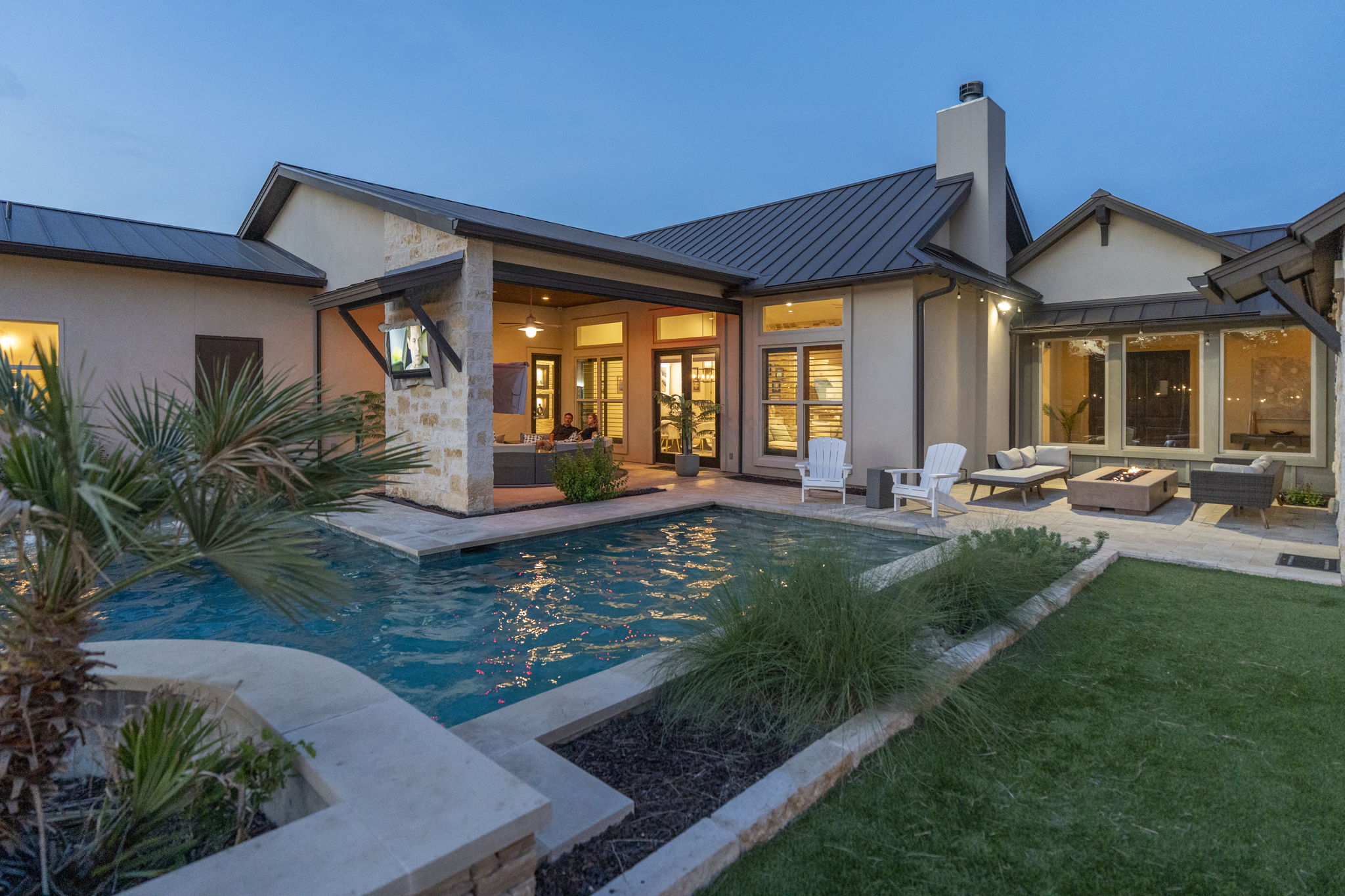 main property photo 27