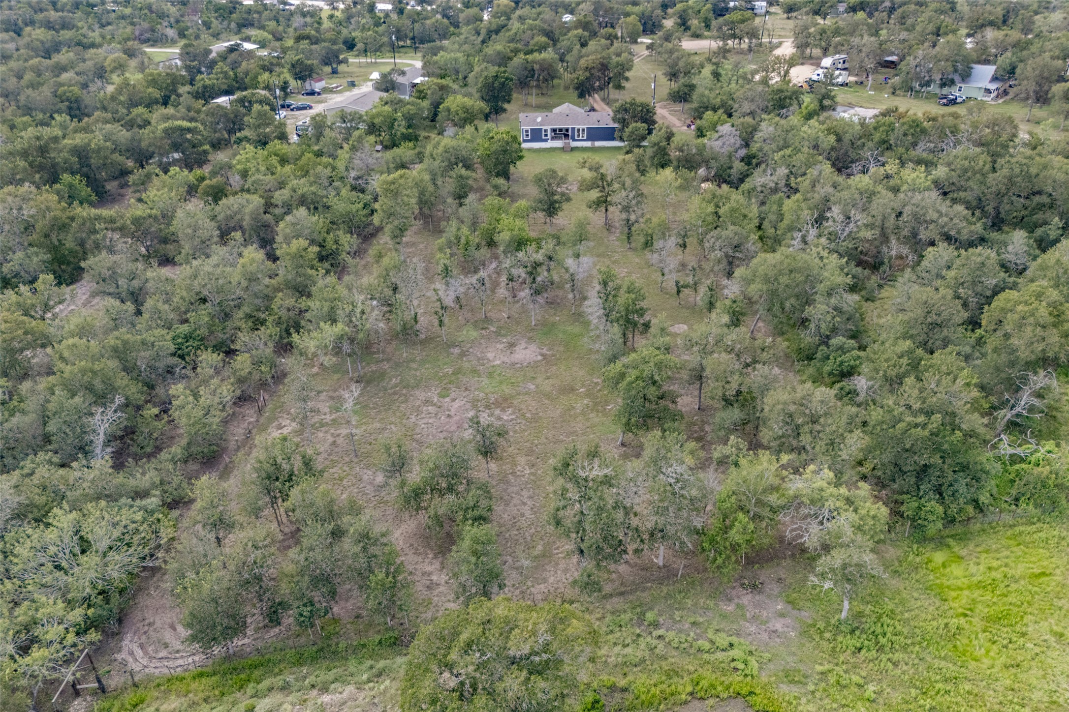 main property photo 20