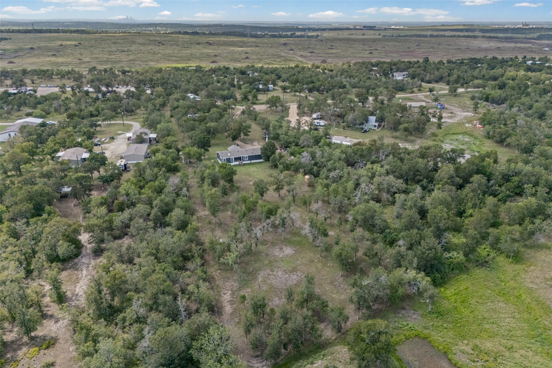 main property photo 23