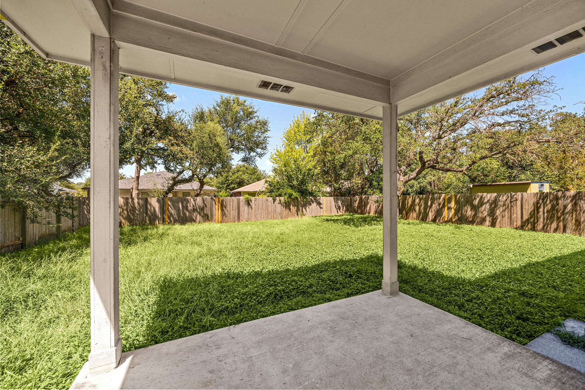 main property photo 34