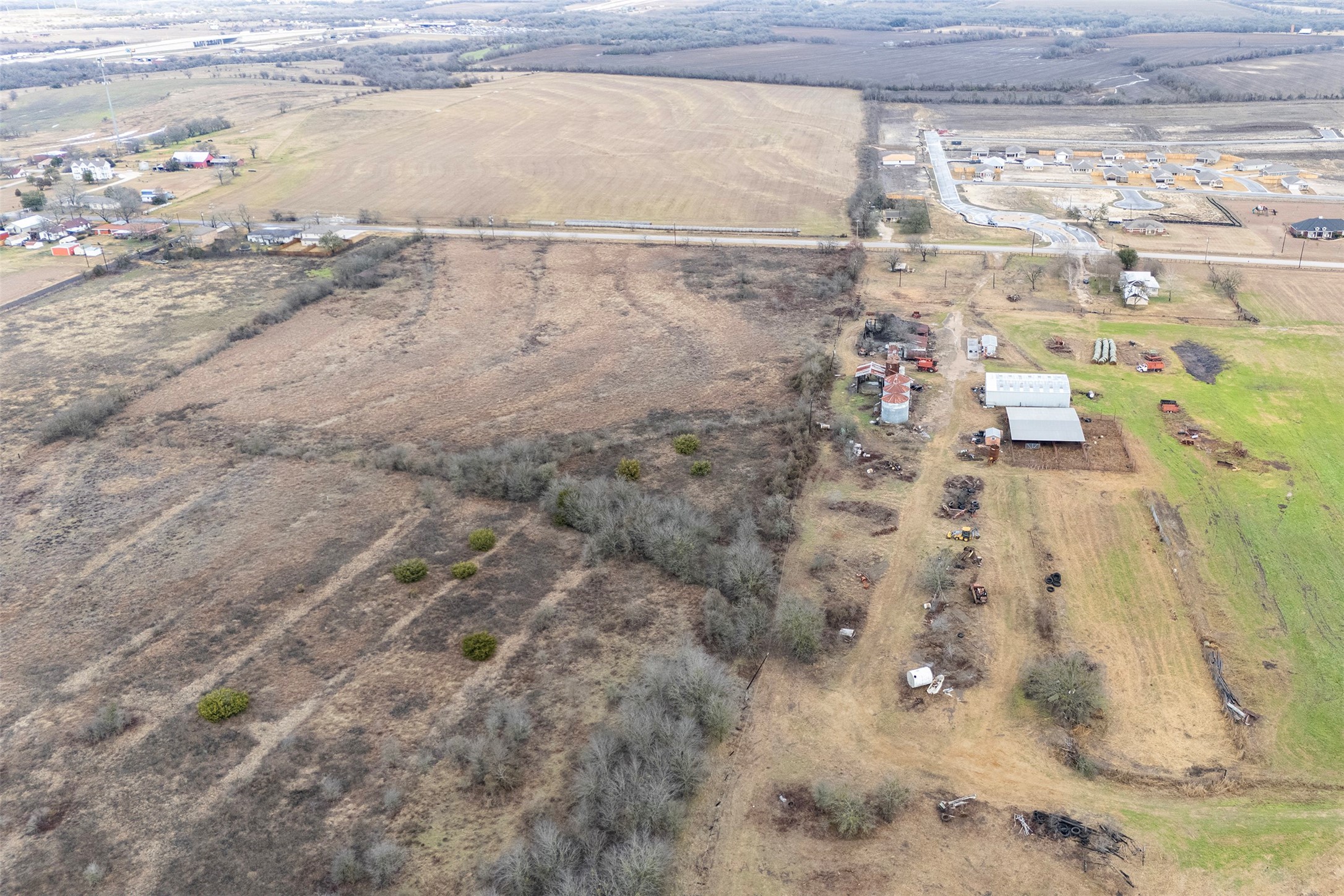 main property photo 12