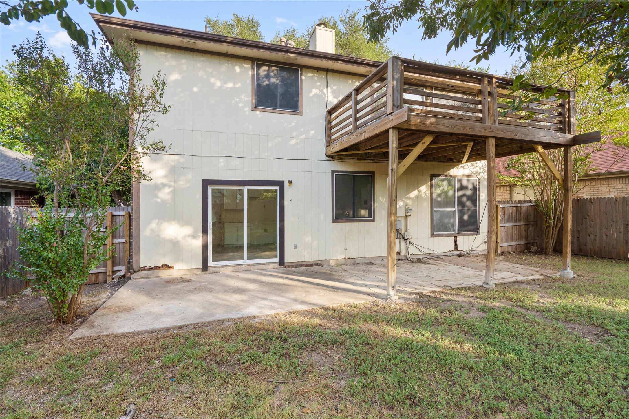 main property photo 21