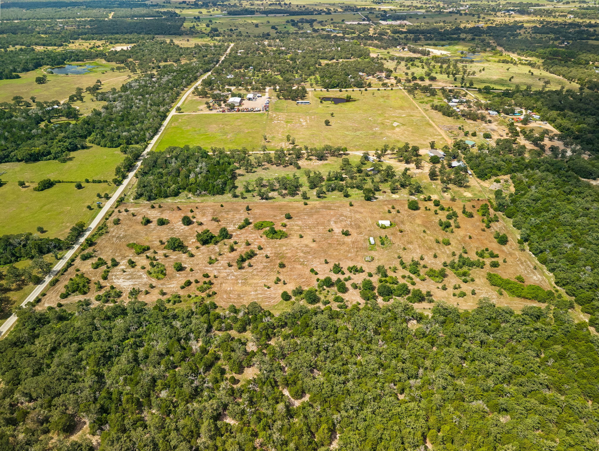 main property photo 10