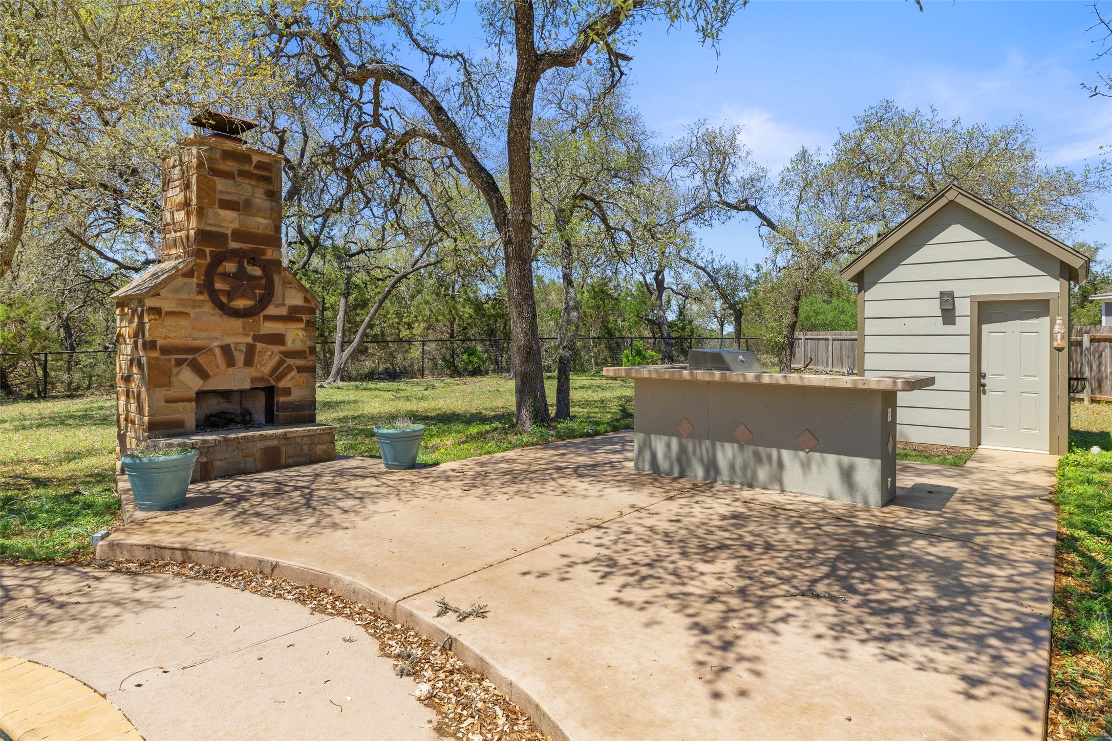 main property photo 26