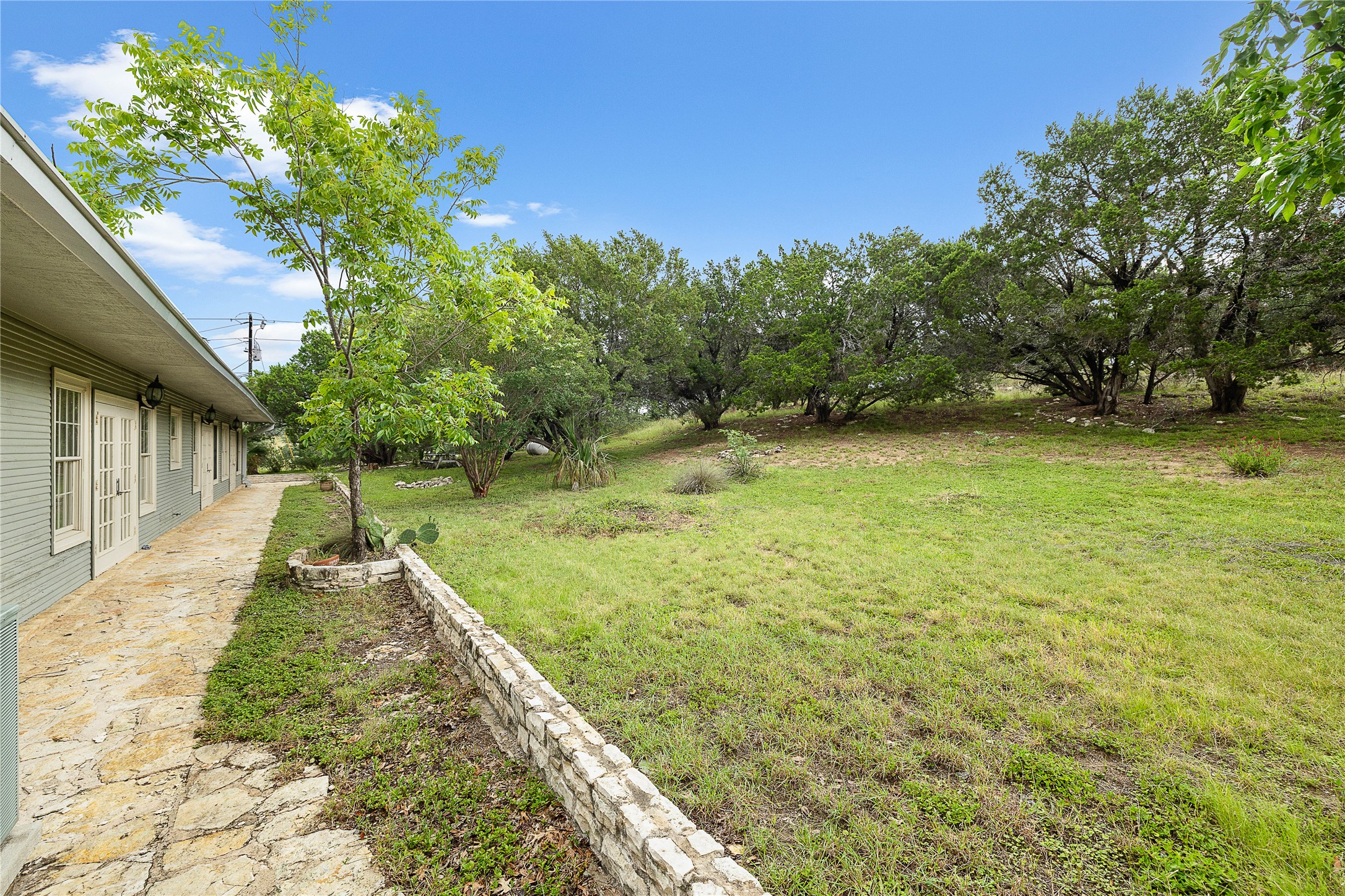 main property photo 36