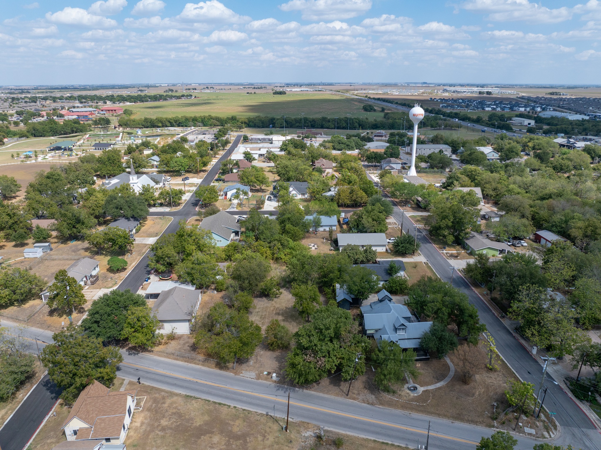 main property photo 3
