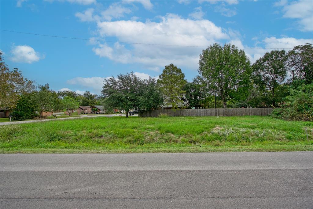 main property photo 7