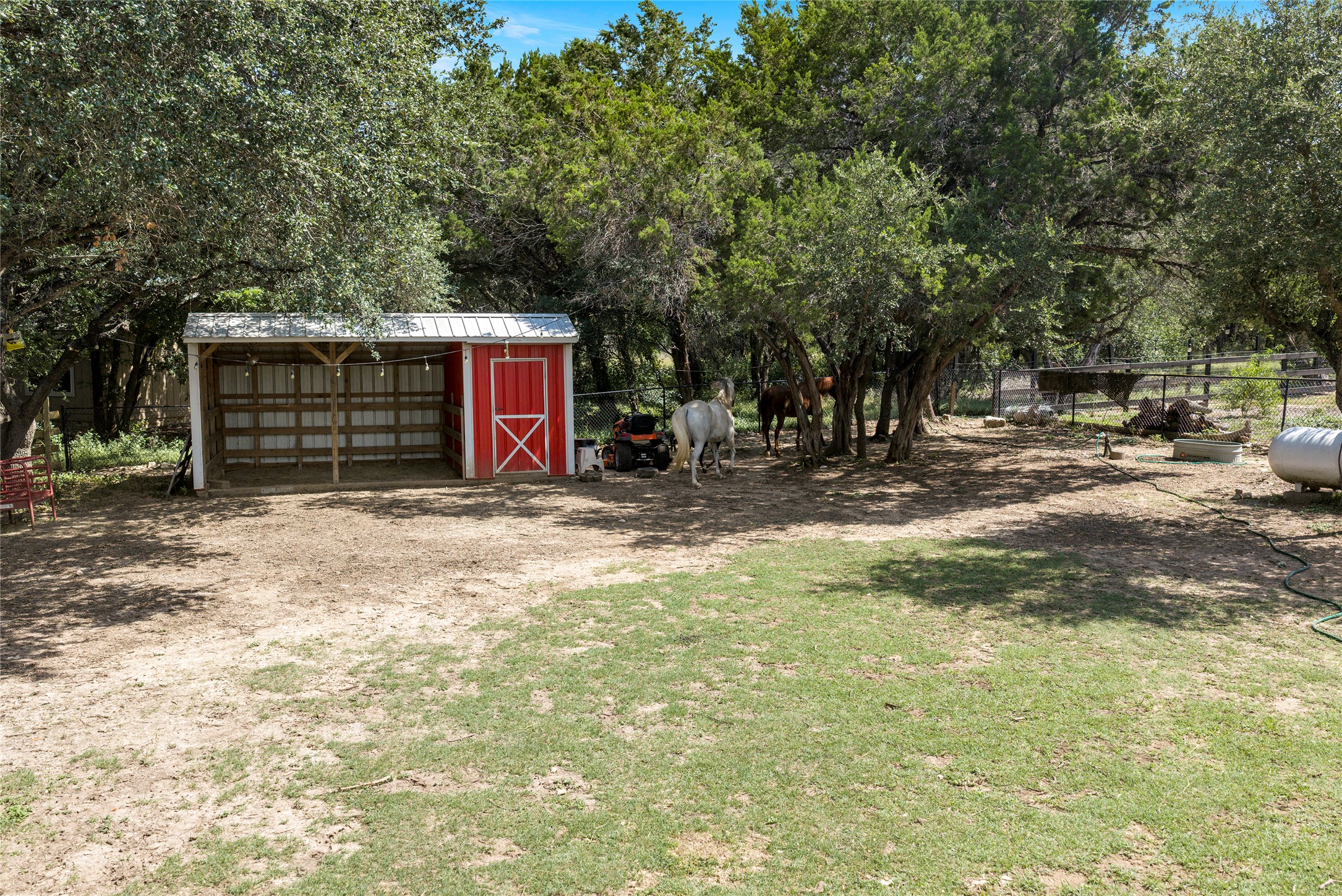 main property photo 26
