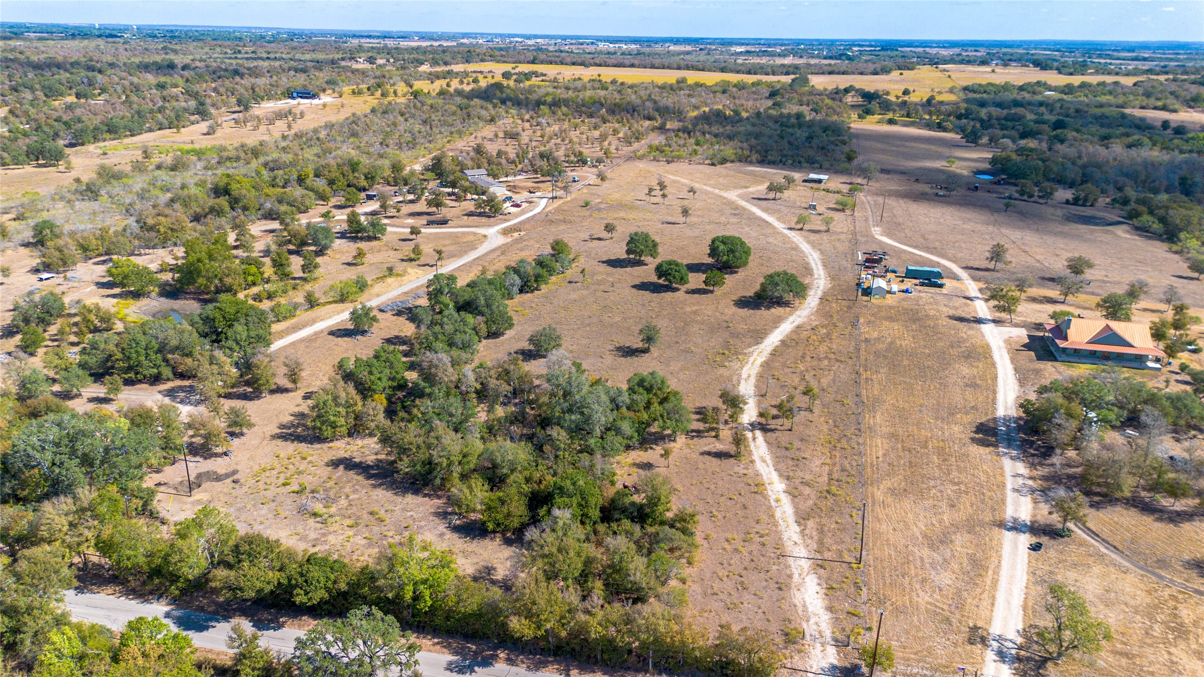 main property photo 10