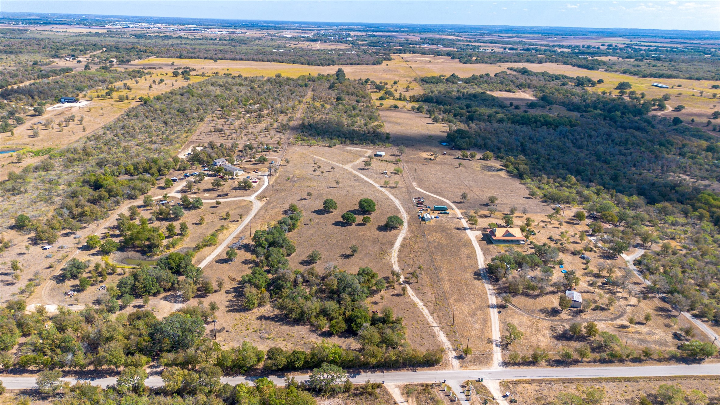 main property photo 9