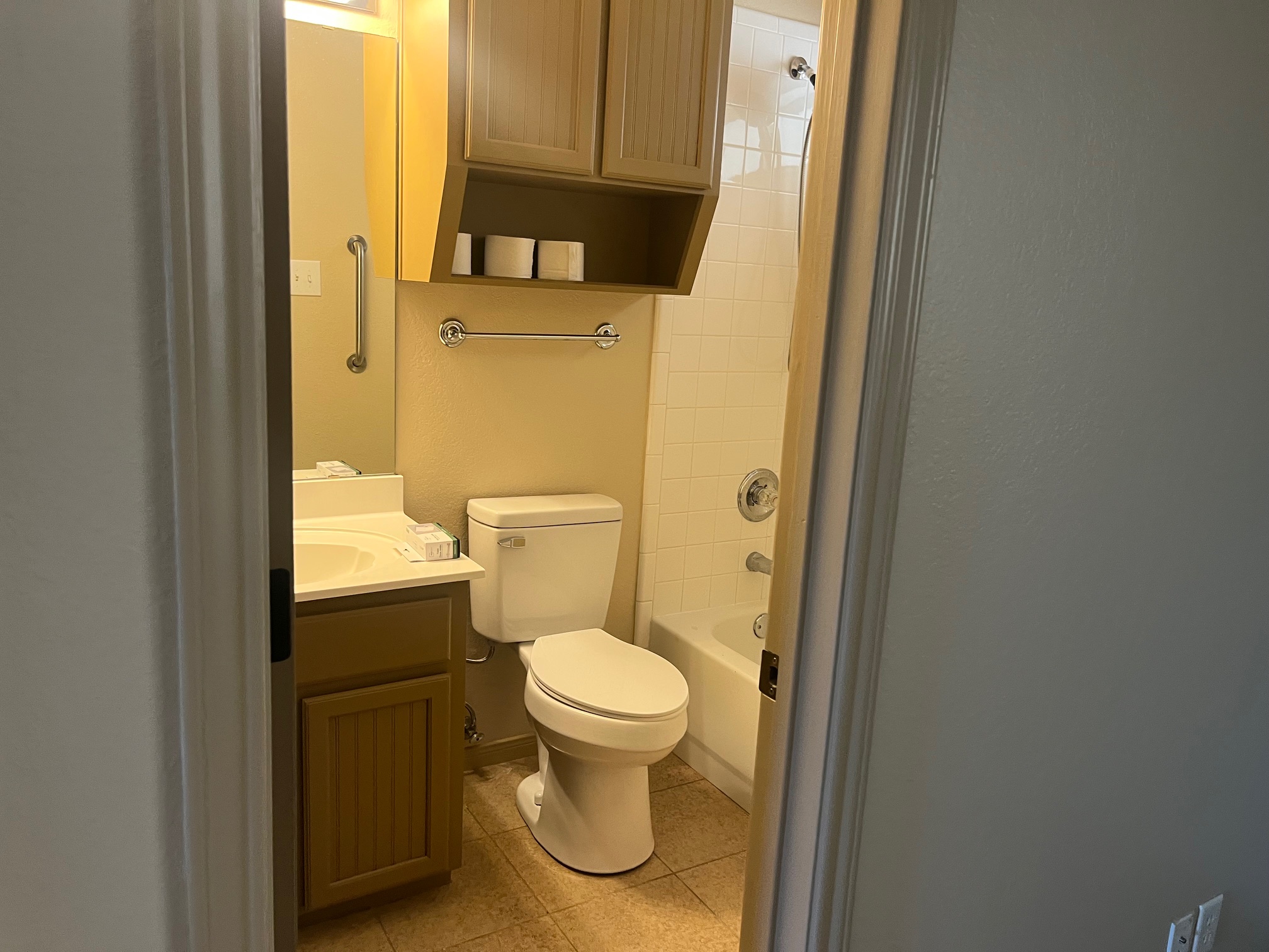 main property photo 38
