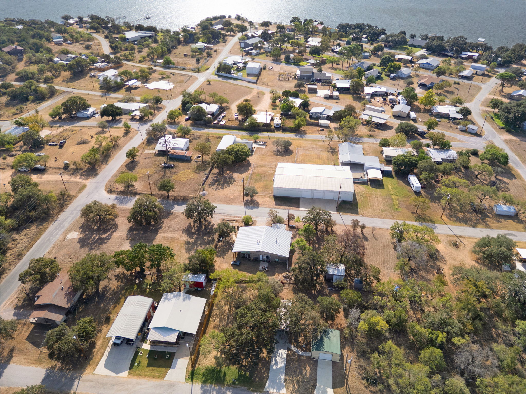 main property photo 11