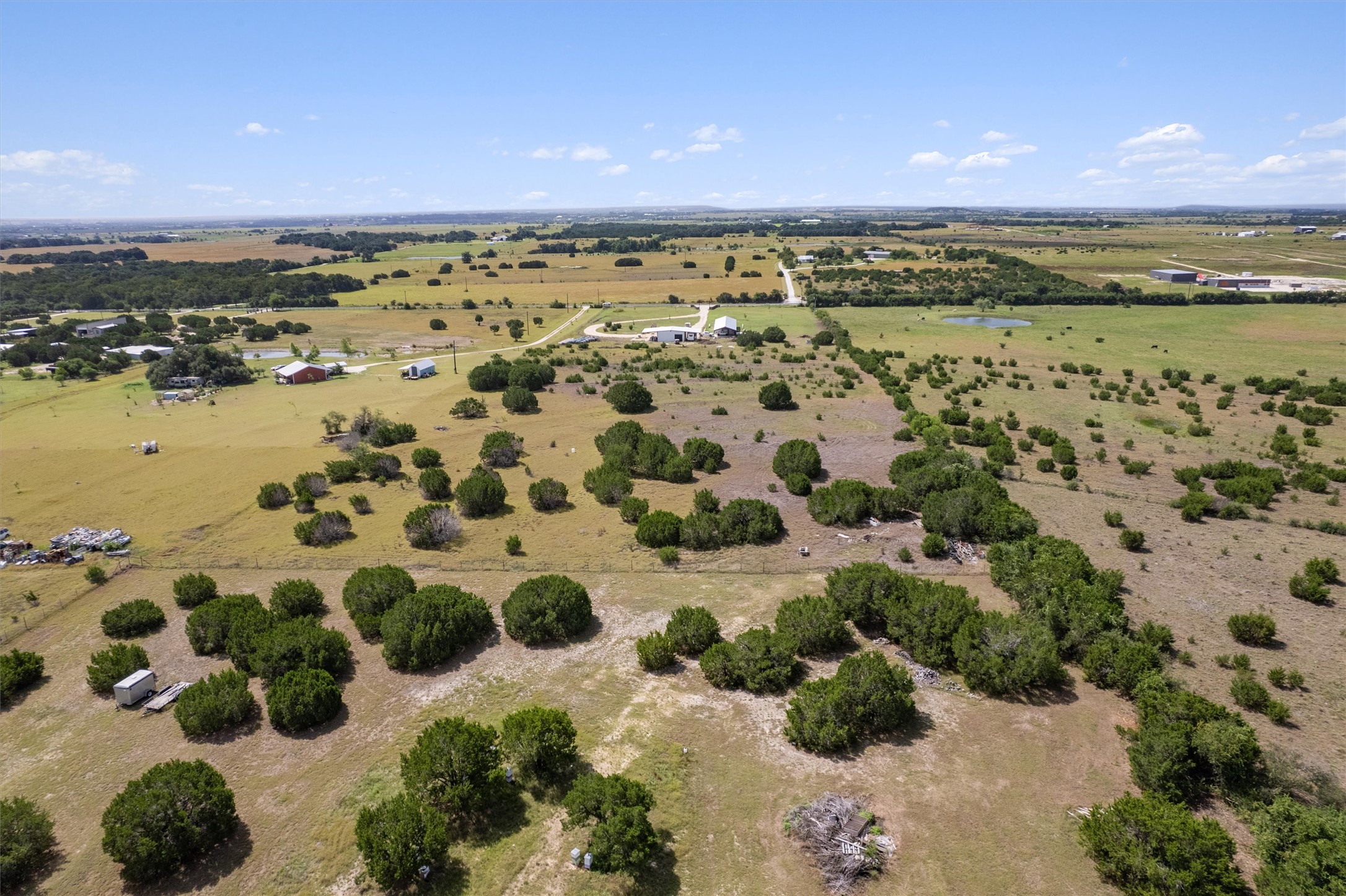 main property photo 11