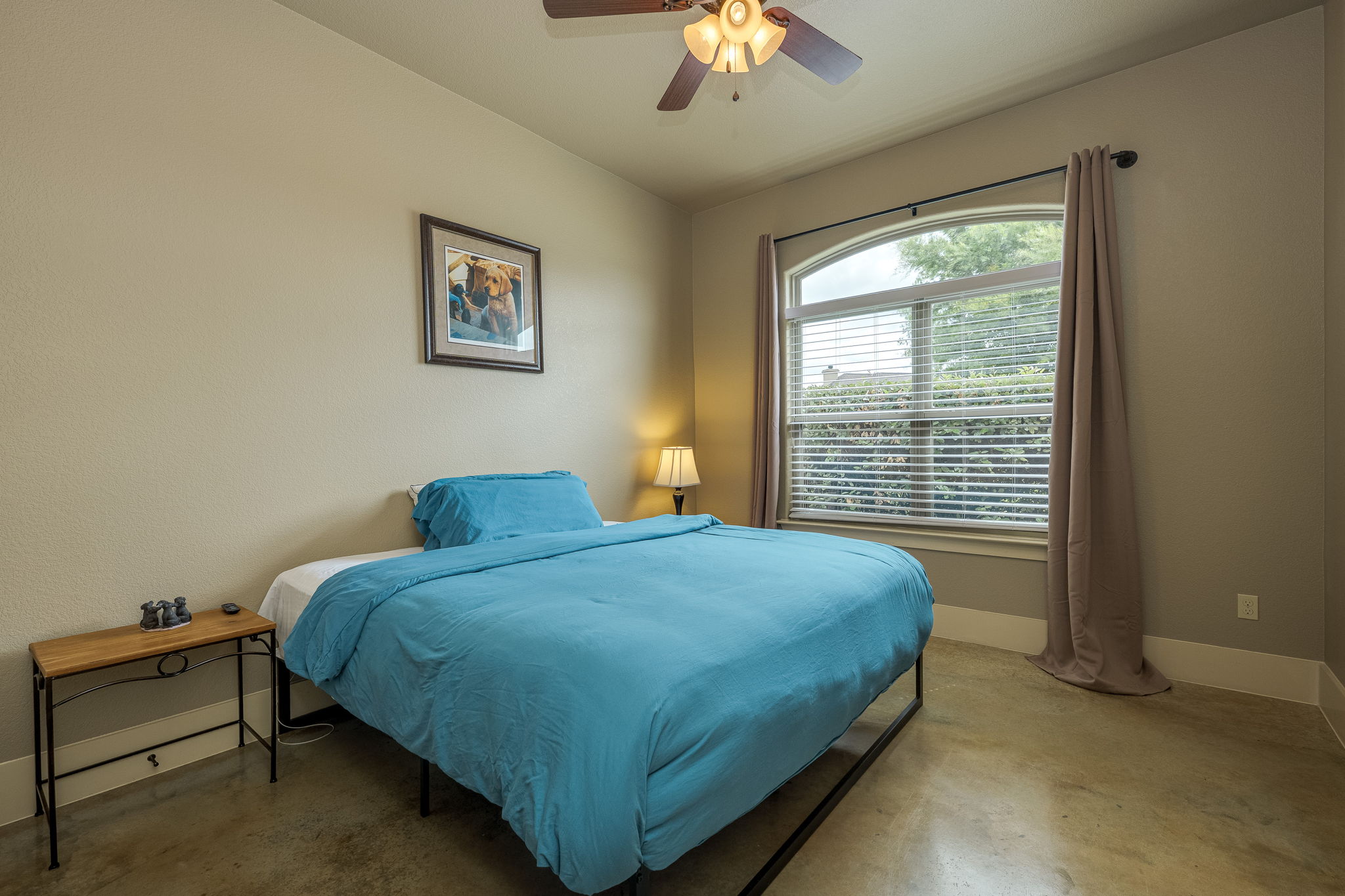 main property photo 26