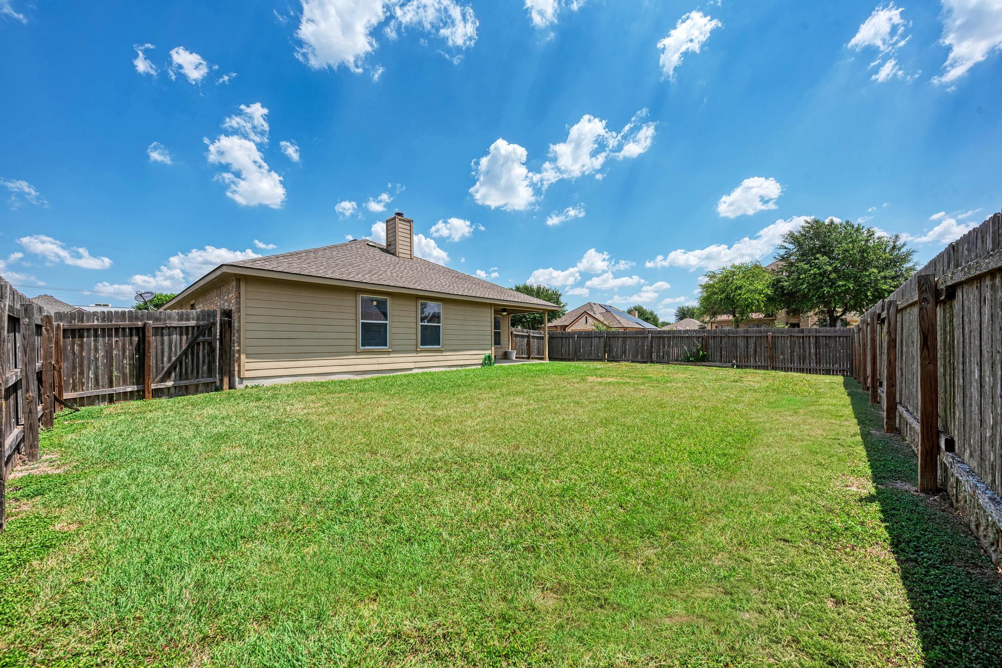 main property photo 35