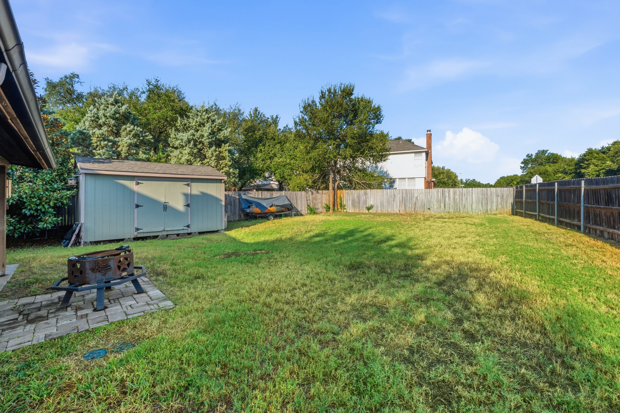 main property photo 31