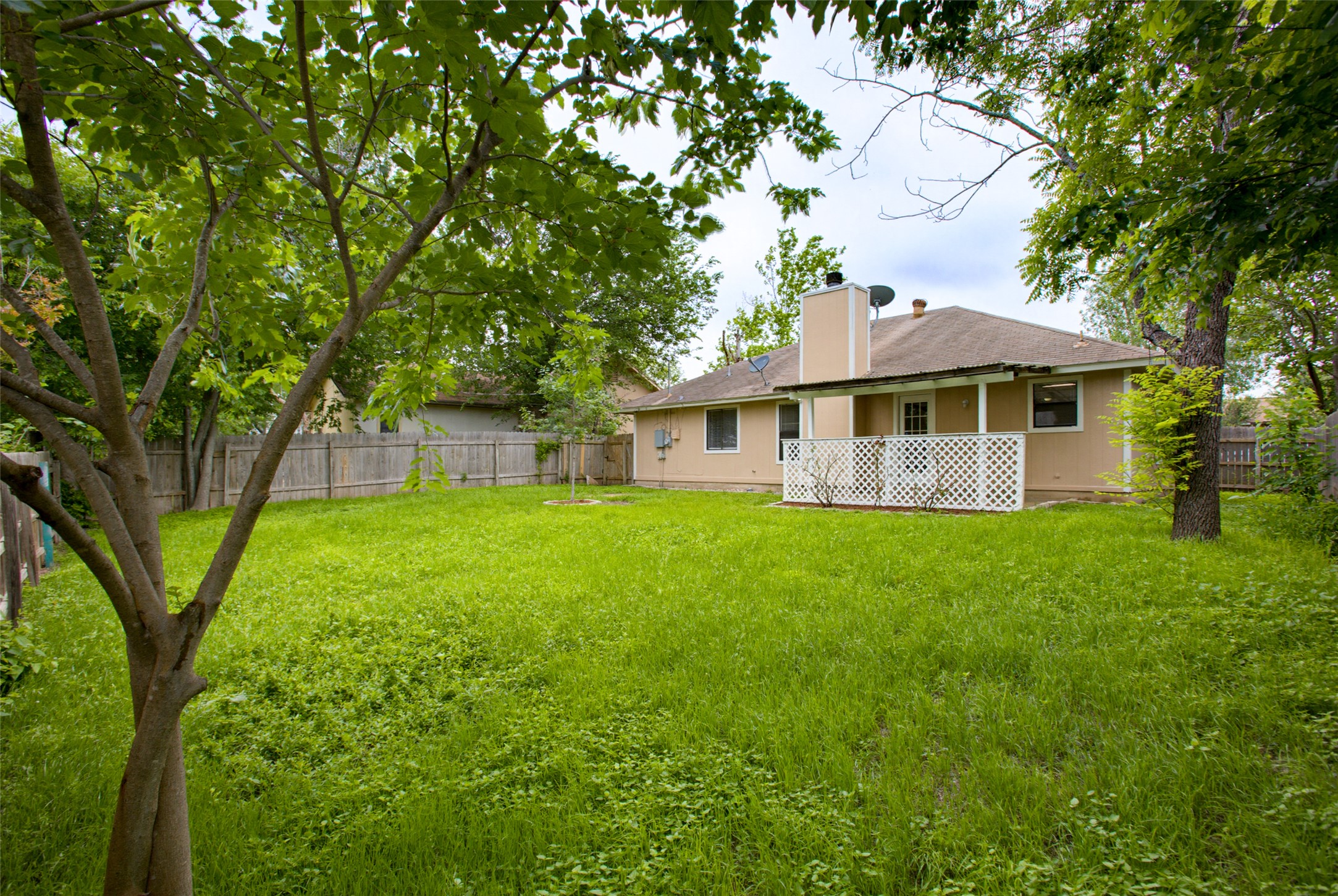 main property photo 20