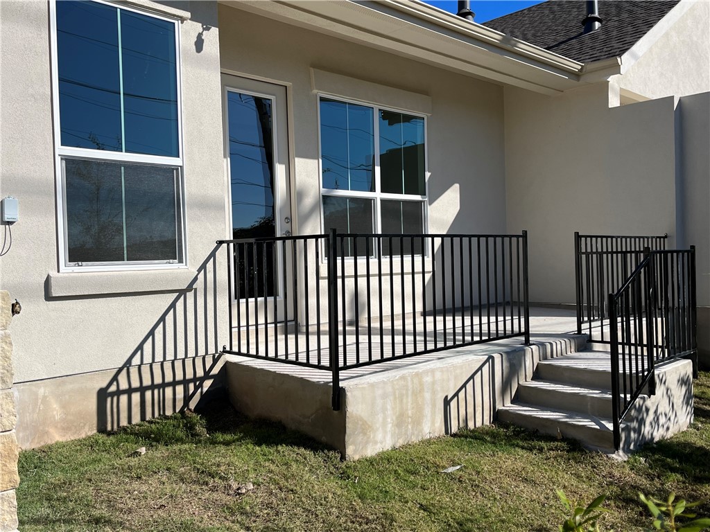 main property photo 21