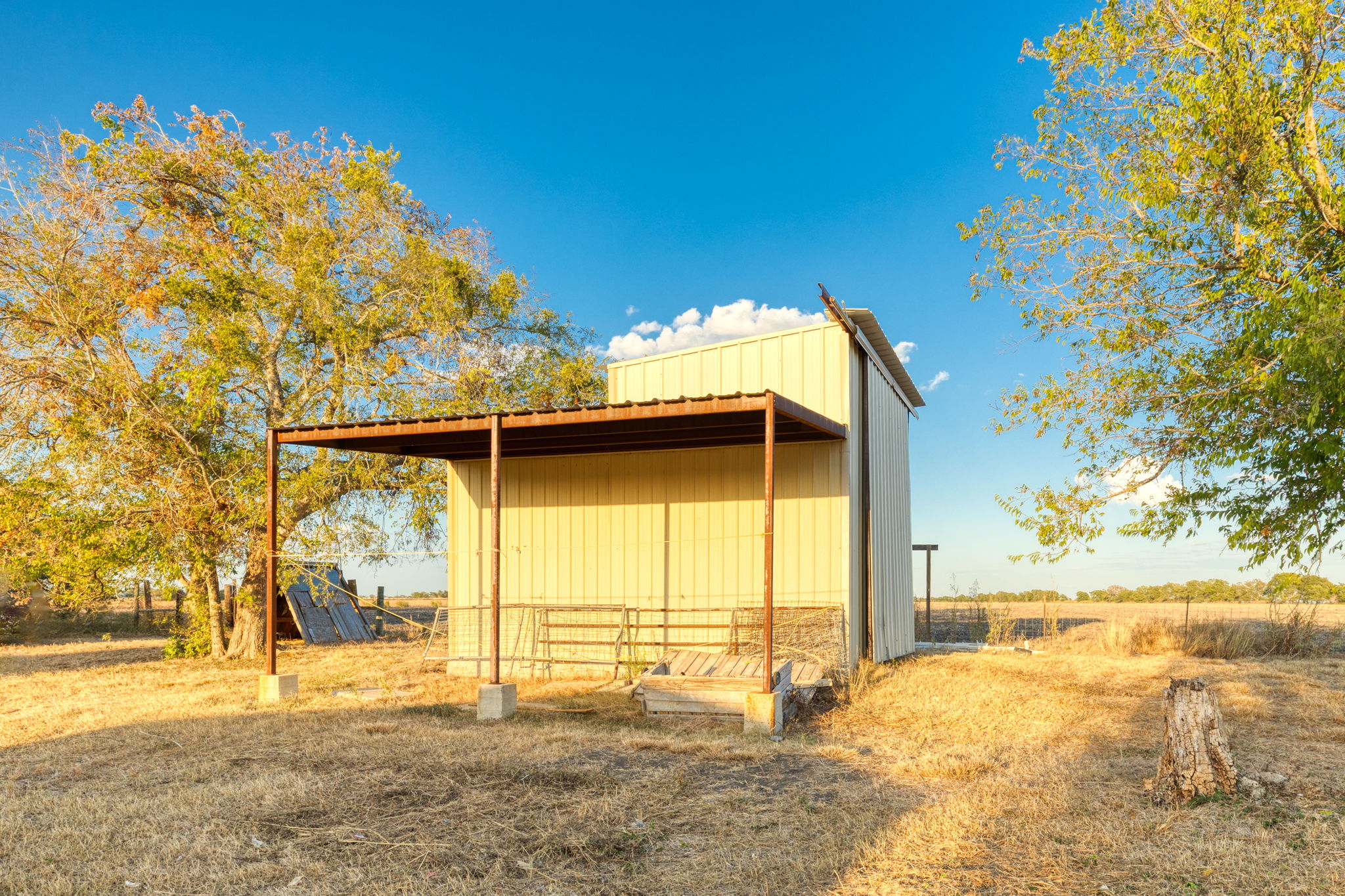 main property photo 24