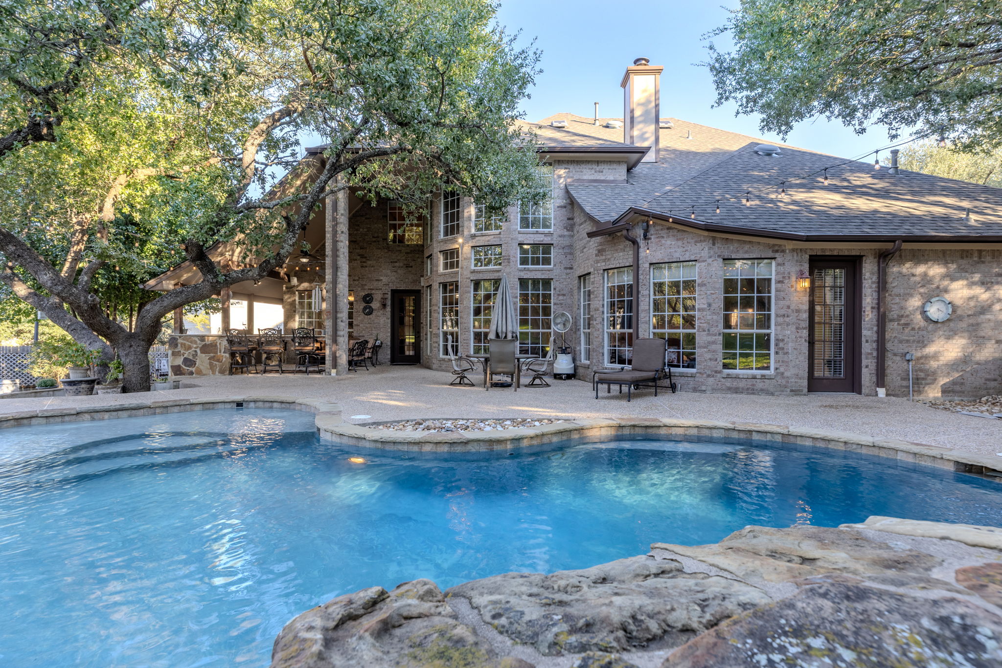 main property photo 29
