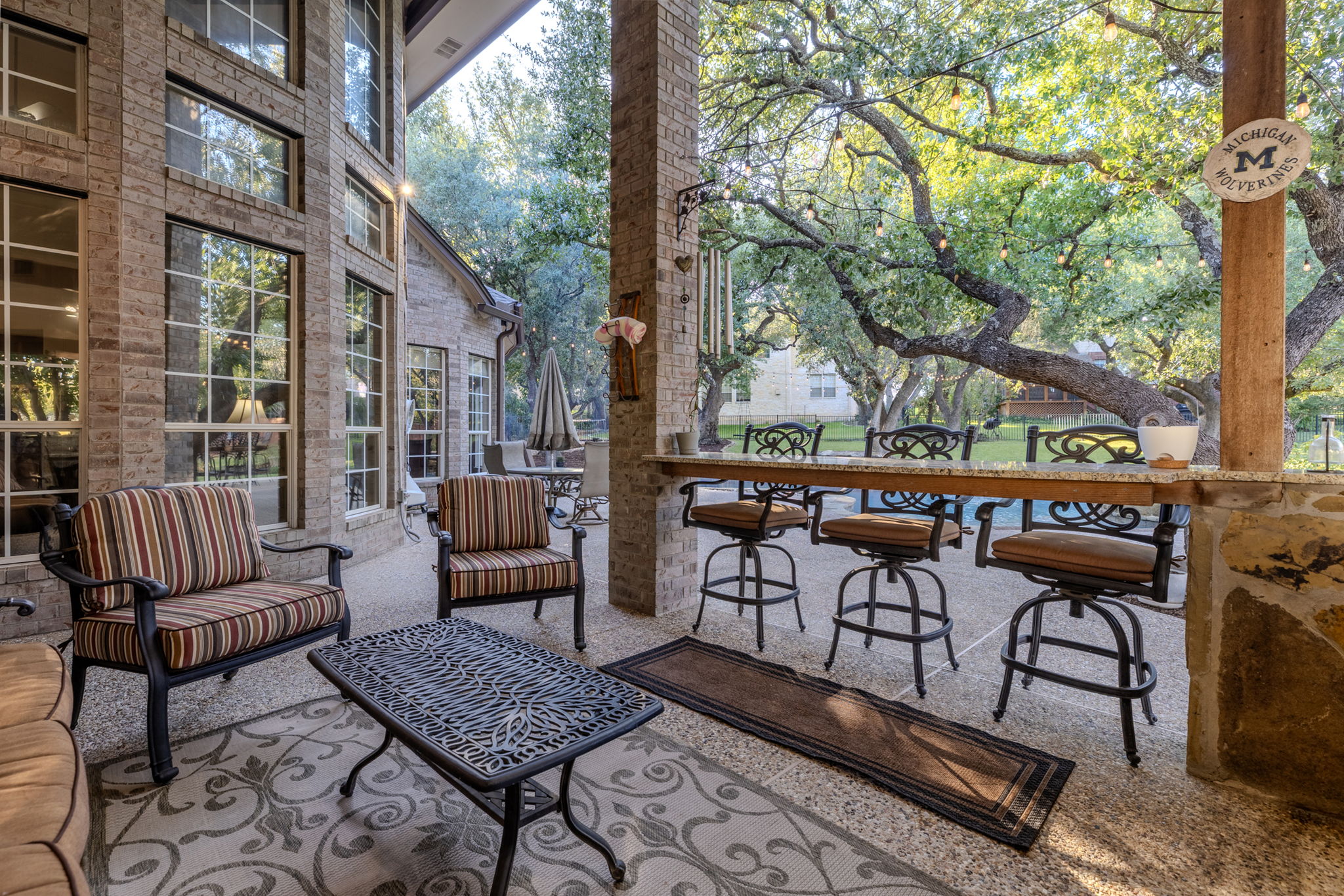 main property photo 30
