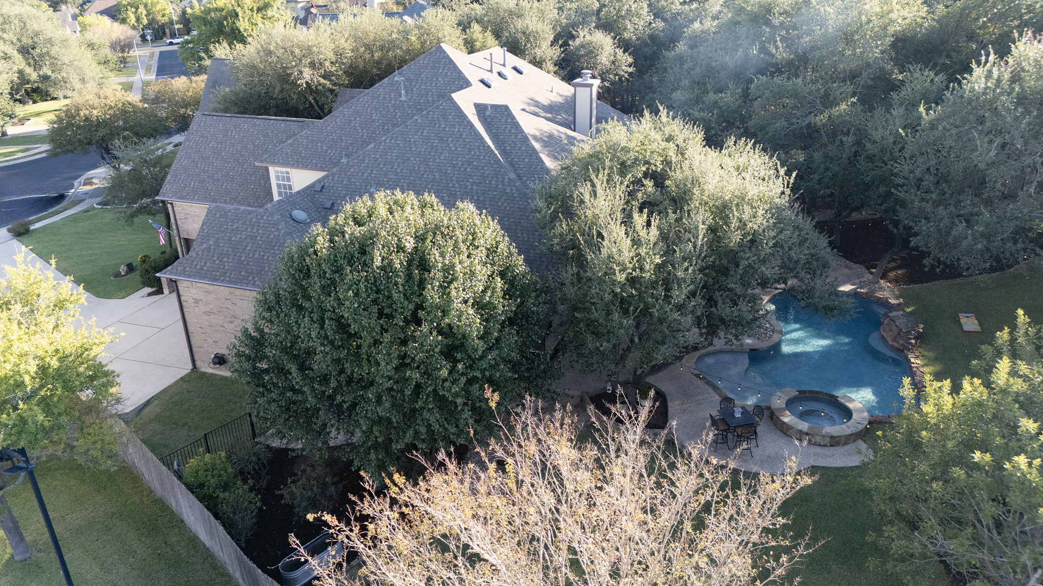main property photo 38